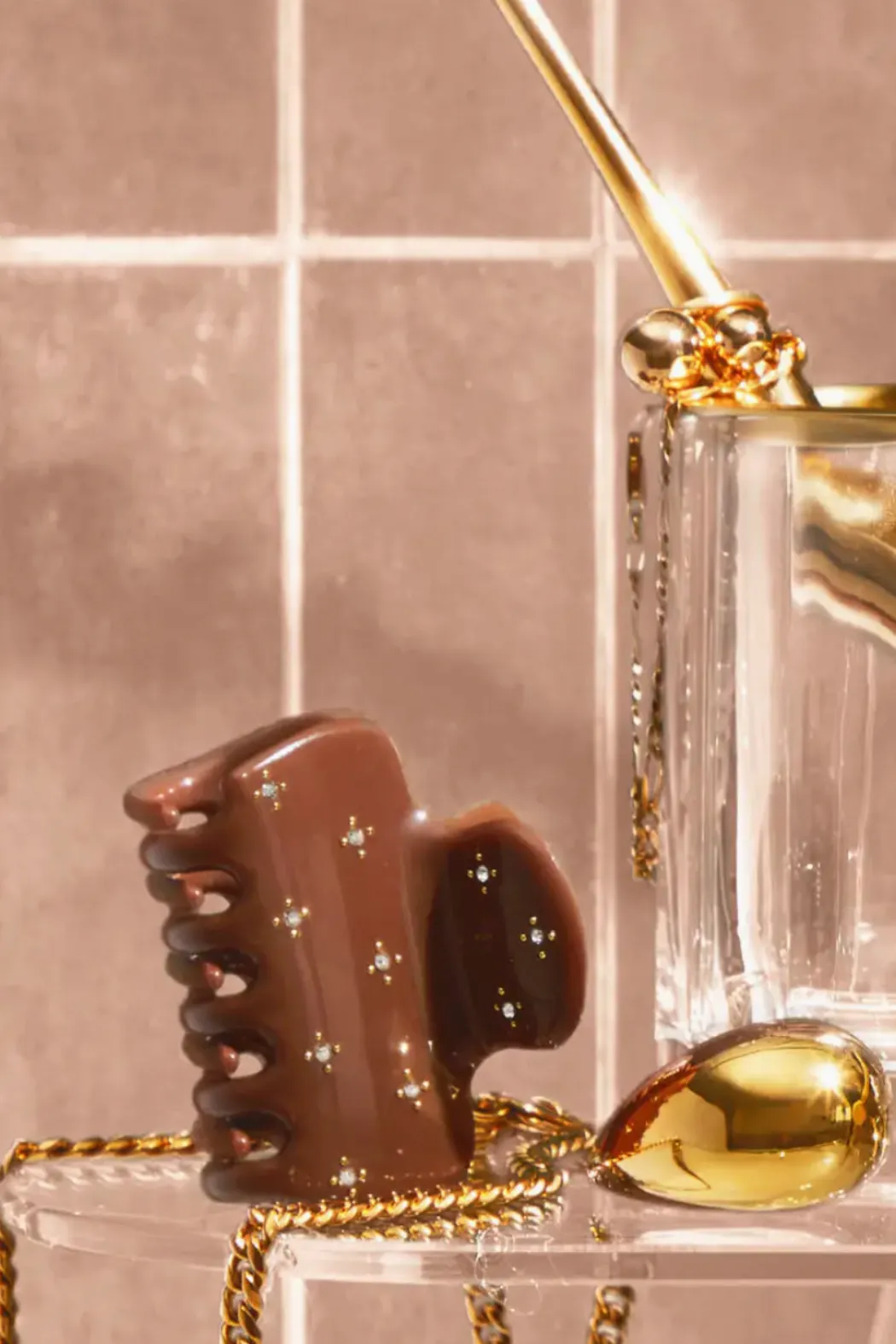 KITSCH Rhinestone Medium Puffy Claw Clip - Brown sold by Maude product image thumbnail 3