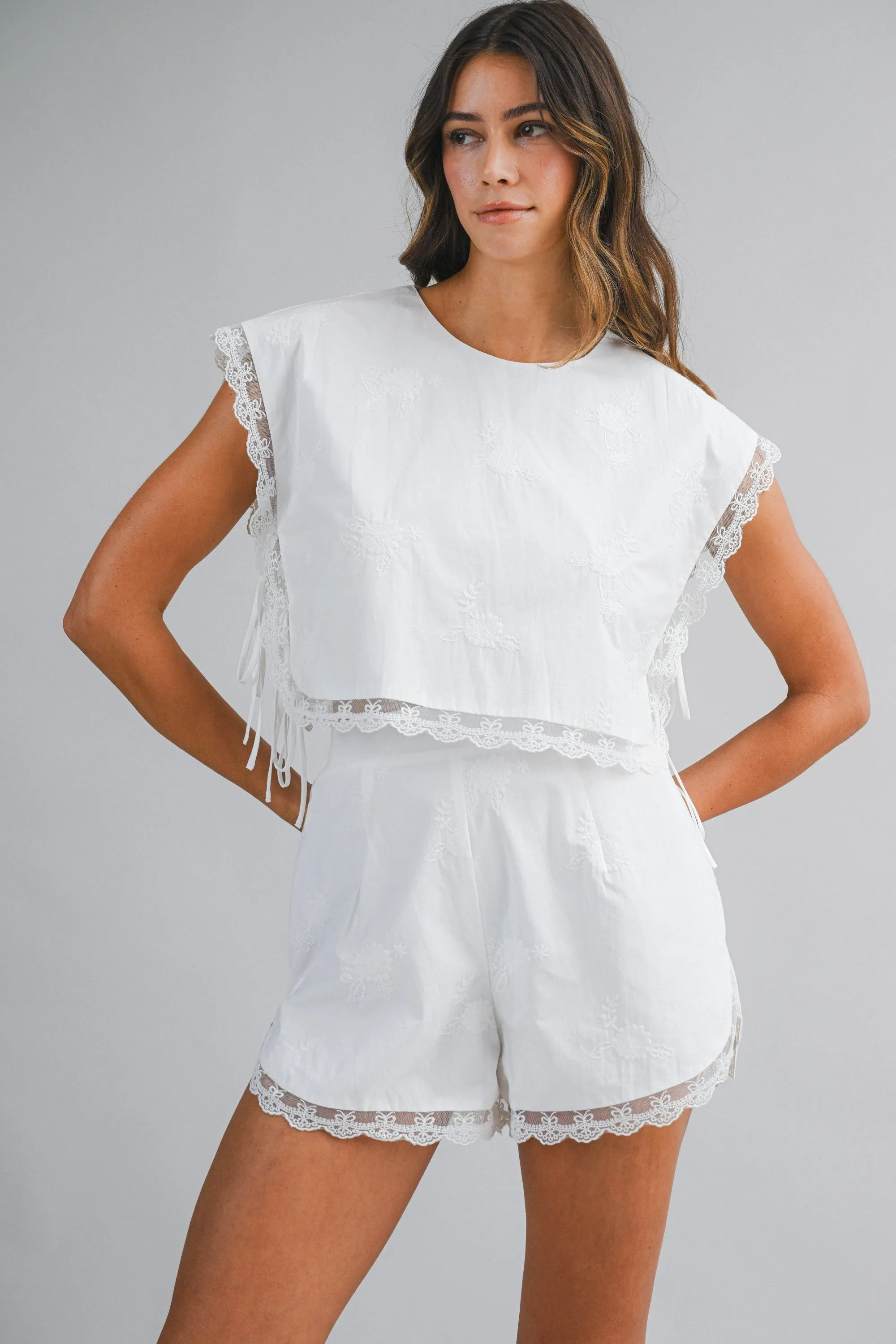 Embroidered Lace Trim Set sold by Maude product image thumbnail 2