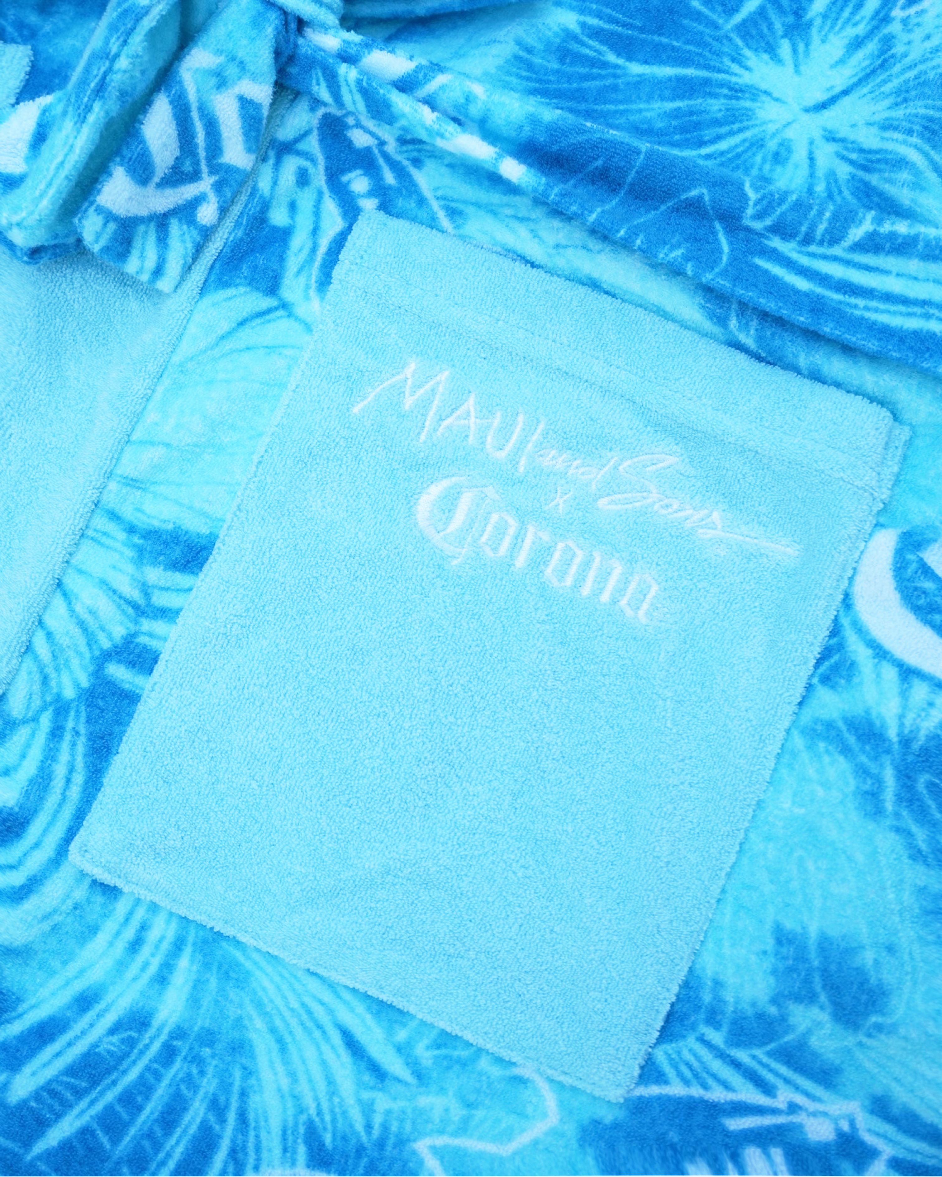 Maui and Sons x Corona Palm Fusion Robe sold by Maui and Sons product image thumbnail 3