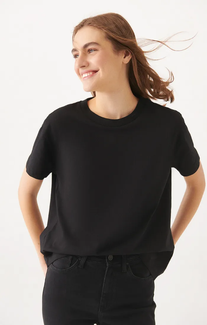 WOMEN'S SHORT SLEEVE T-SHIRT IN BLACK sold by Mavi