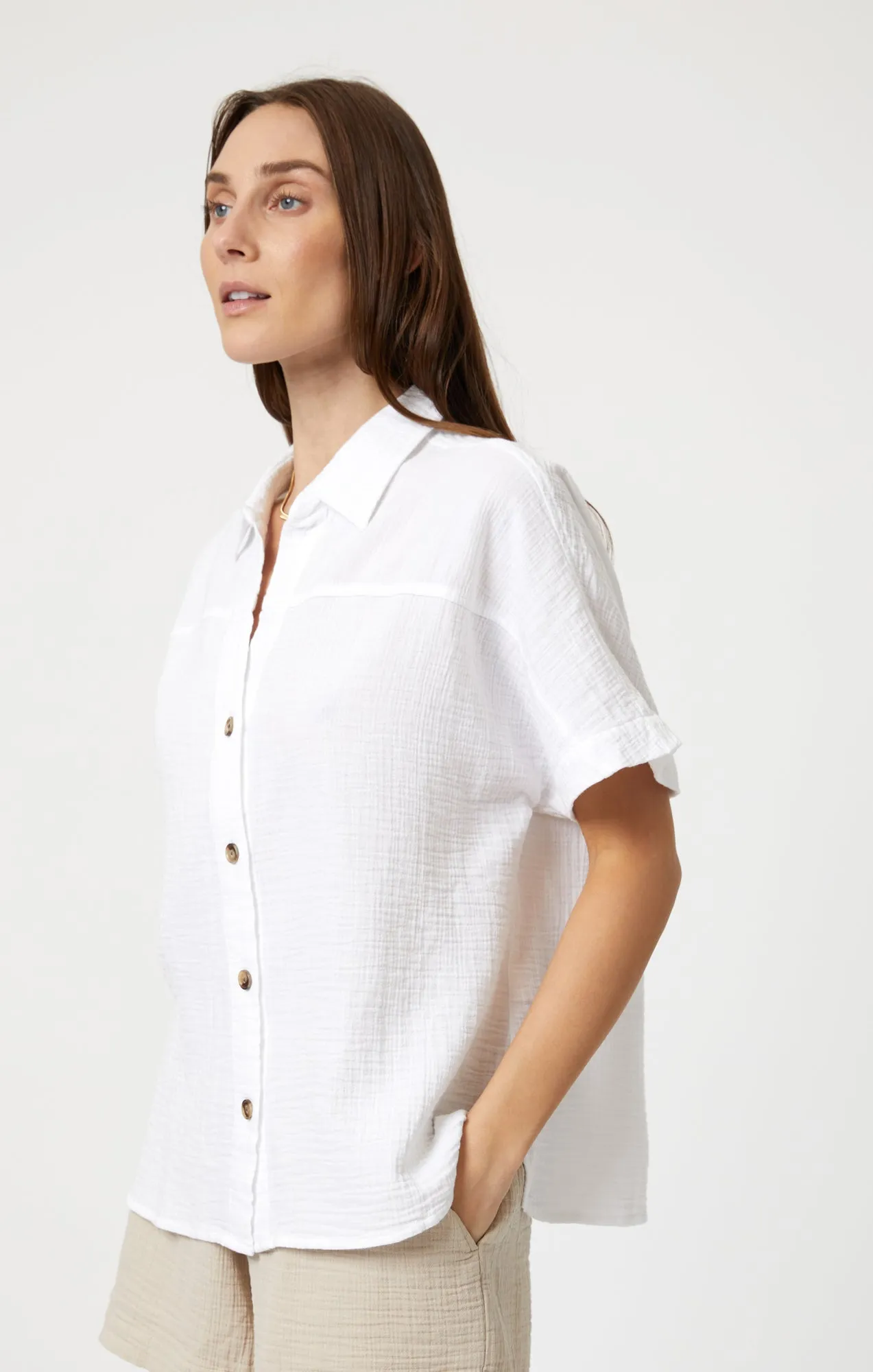 GAUZE SHORT SLEEVE SHIRT IN ANTIQUE WHITE sold by Mavi product image thumbnail 2