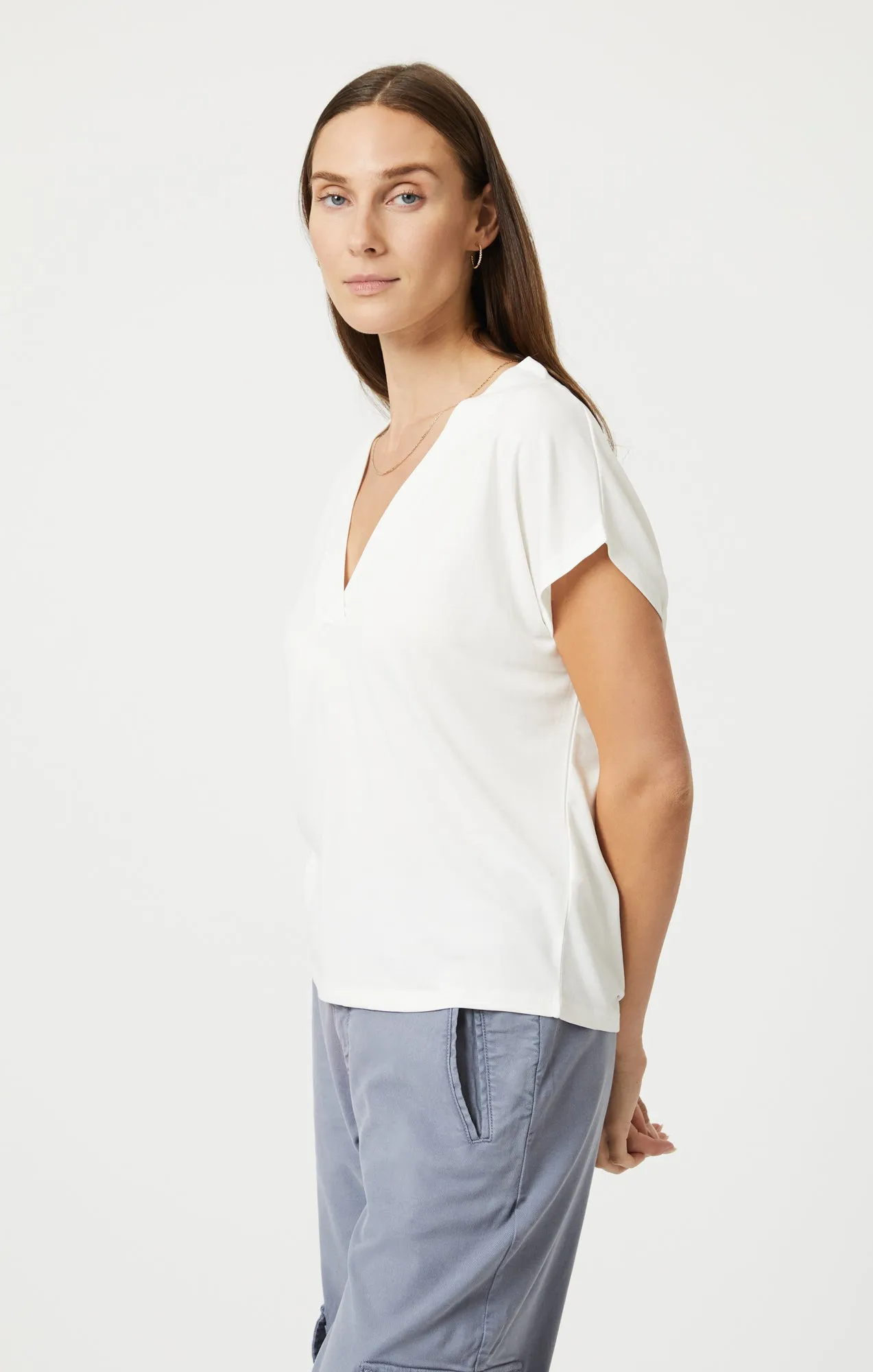 LUXE TOUCH TENCEL™ V-NECK SHIRT IN ANTIQUE LUXE sold by Mavi product image thumbnail 2