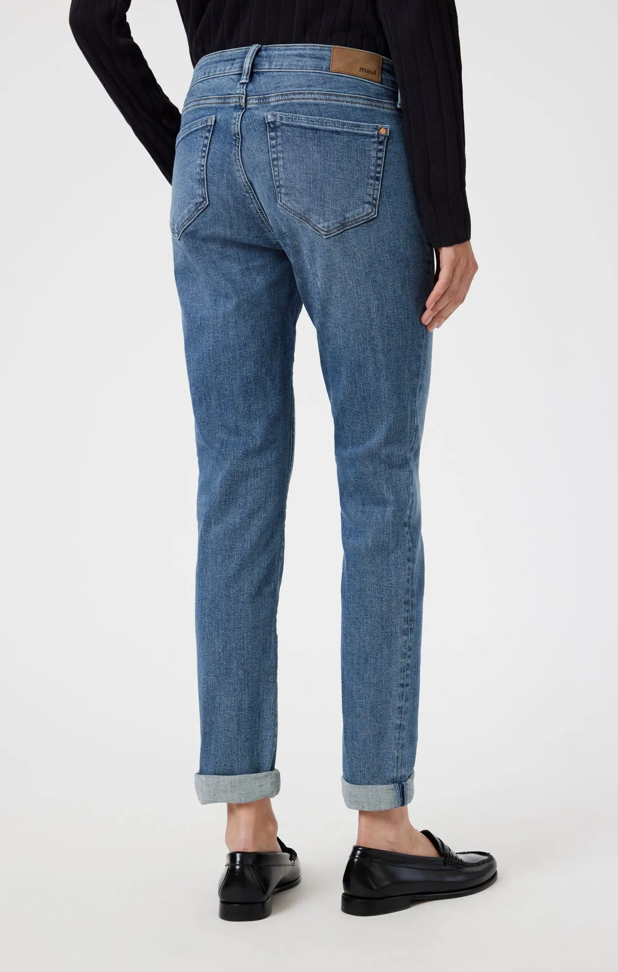 EMMA SLIM BOYFRIEND IN MID SHADED FLEX BLUE sold by Mavi product image thumbnail 5