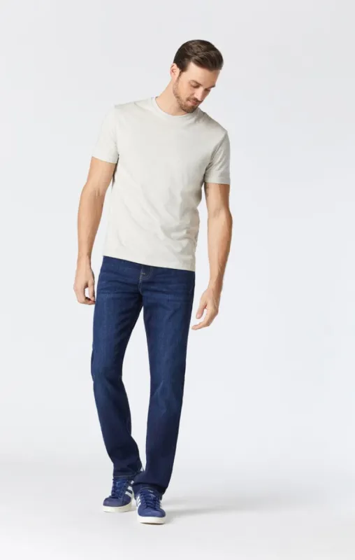 ZACH STRAIGHT LEG IN DEEP BRUSHED WILLIAMSBURG sold by Mavi