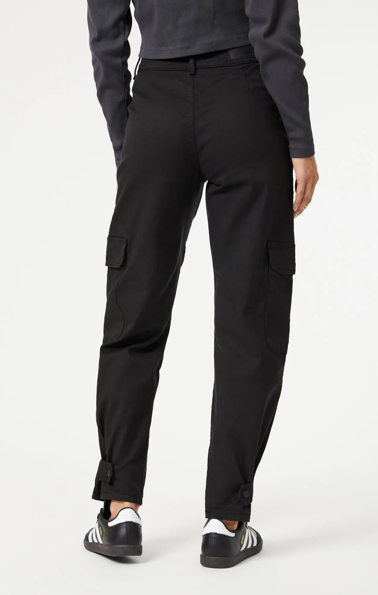 ELSIE CARGO PANTS IN BLACK LUXE TWILL sold by Mavi product image thumbnail 4