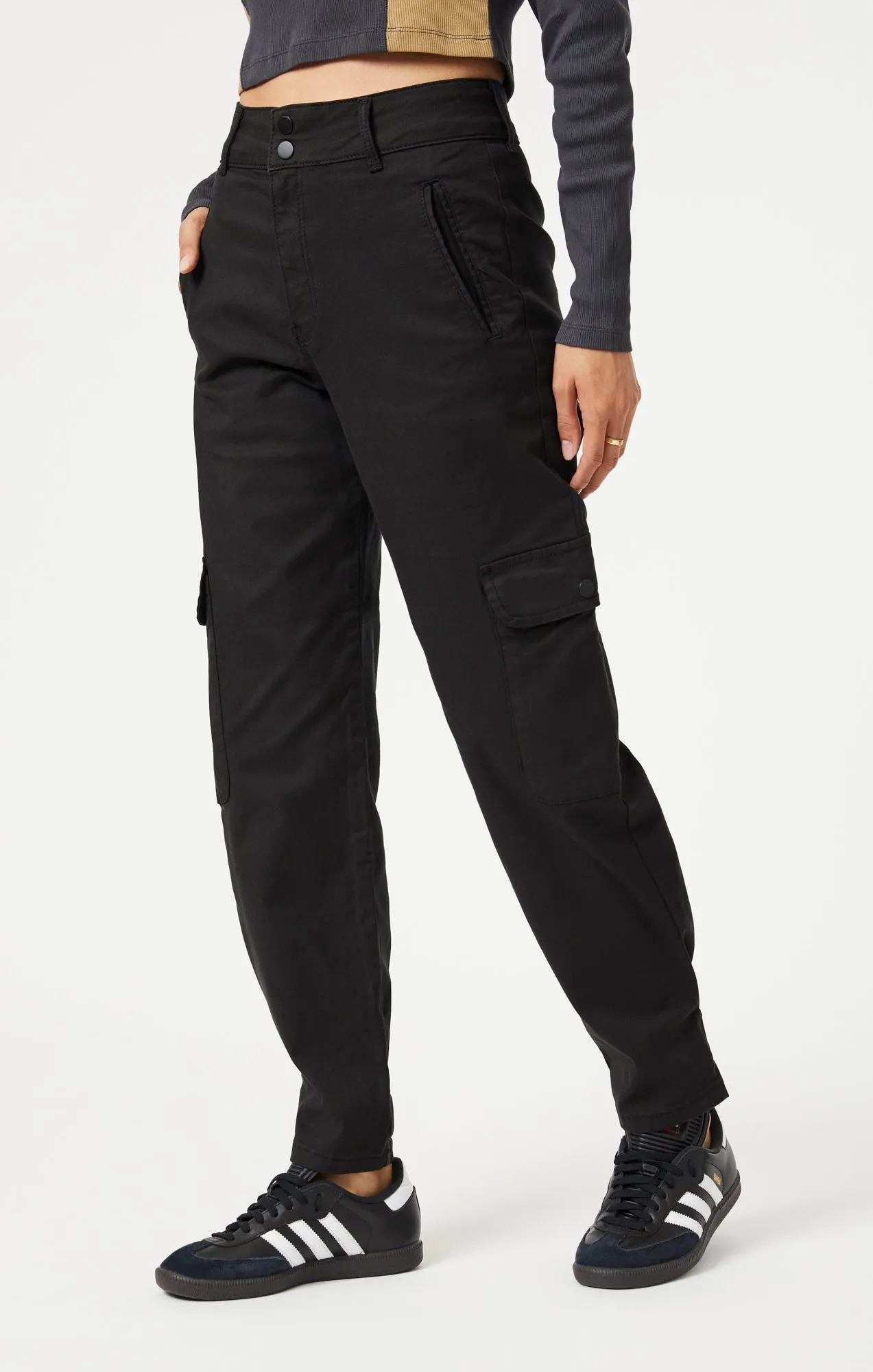 ELSIE CARGO PANTS IN BLACK LUXE TWILL sold by Mavi product image thumbnail 3