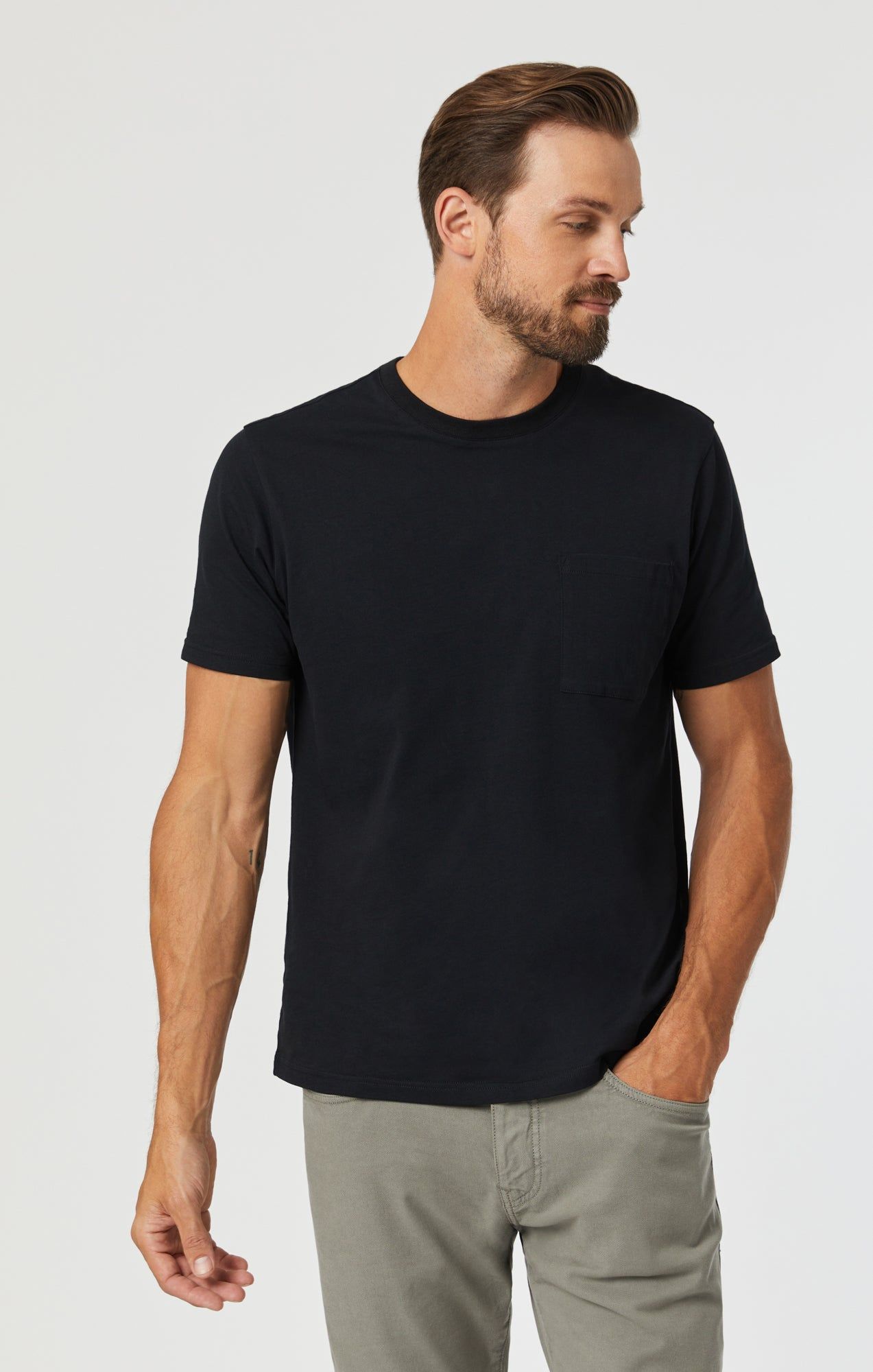 POCKET T-SHIRT IN JET BLACK sold by Mavi