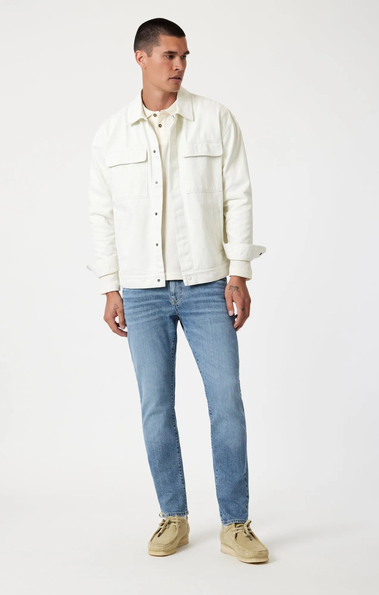 MARCUS SLIM STRAIGHT LEG IN LIGHT BRUSHED CLASSIC BLUE sold by Mavi product image thumbnail 2