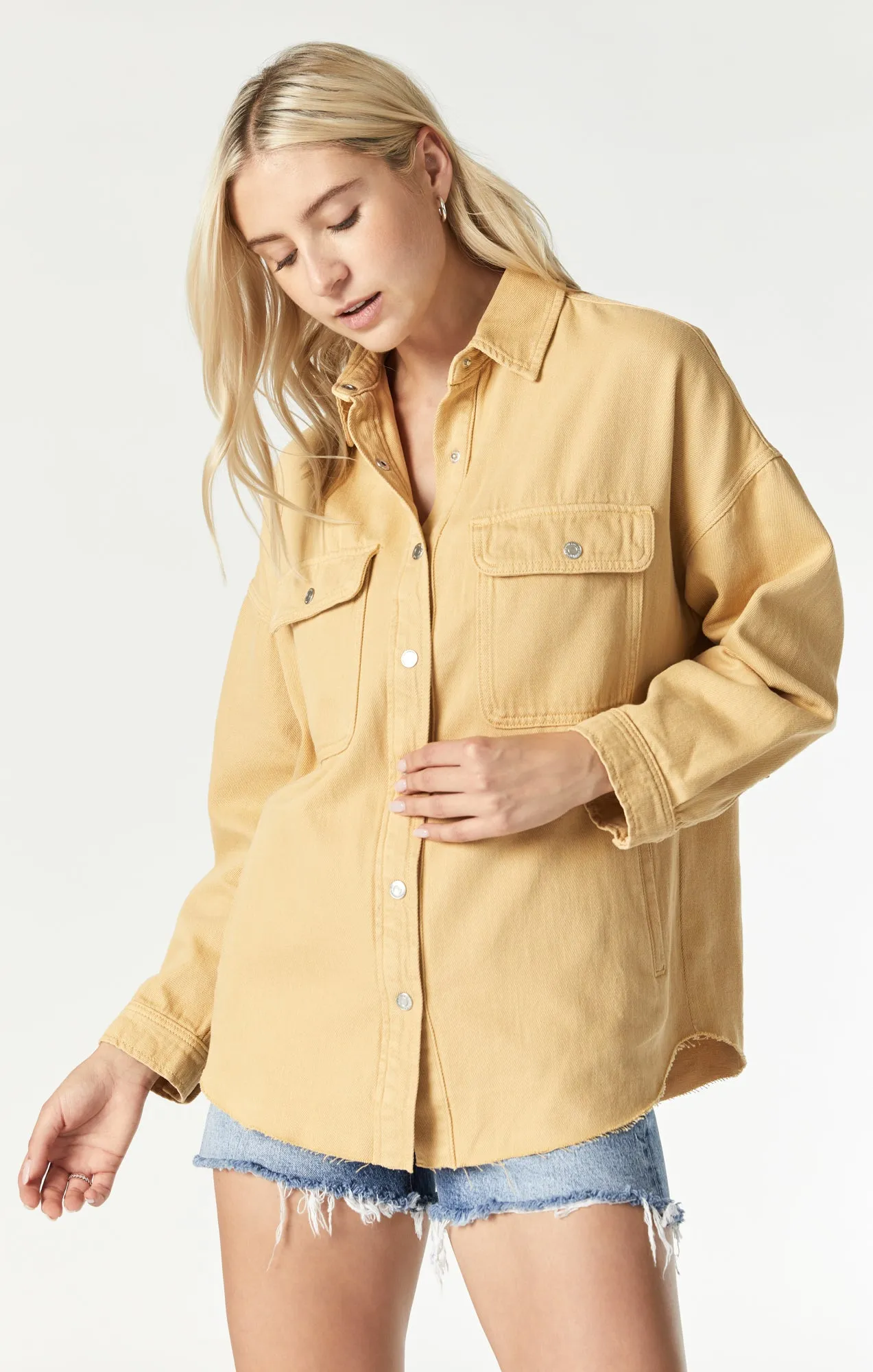 TAMARA OVERSIZED DENIM SHIRT IN MOONSTONE DENIM sold by Mavi