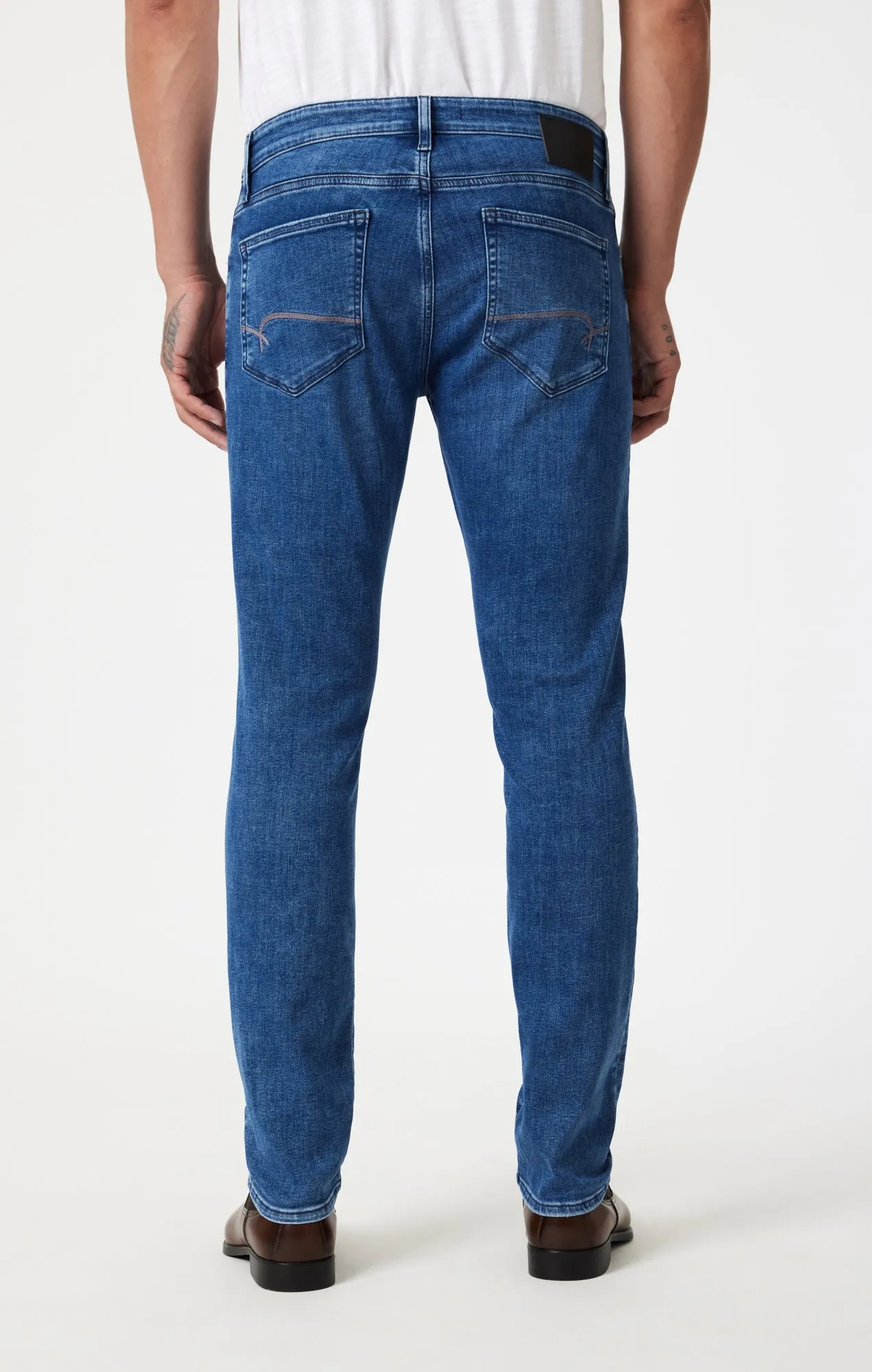 JAKE SLIM LEG IN DARK BRUSHED FEATHER BLUE sold by Mavi product image thumbnail 5