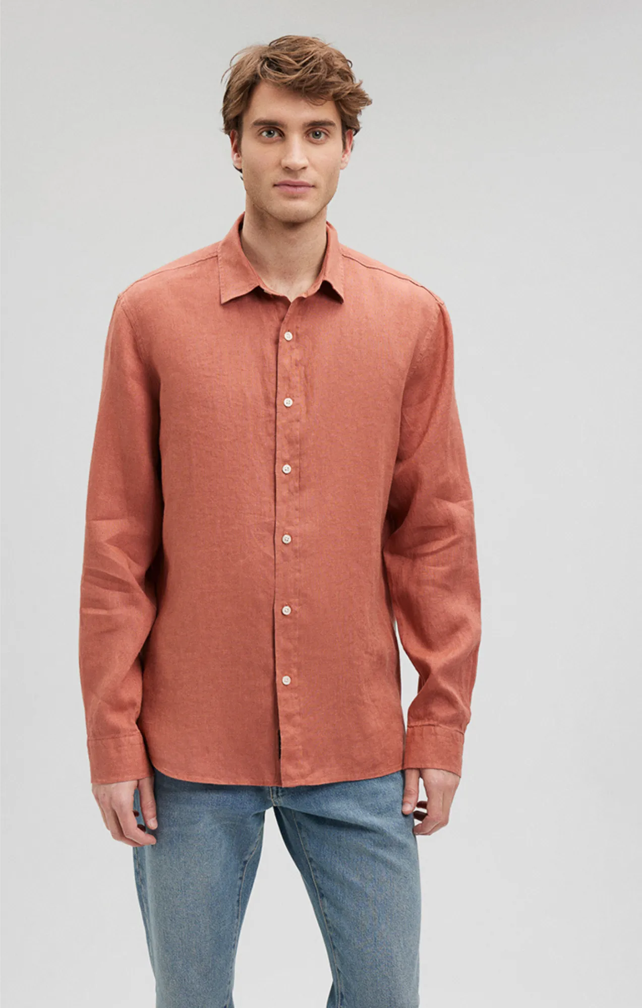 LINEN BUTTON-UP SHIRT IN CEDAR WOOD sold by Mavi product image thumbnail 4