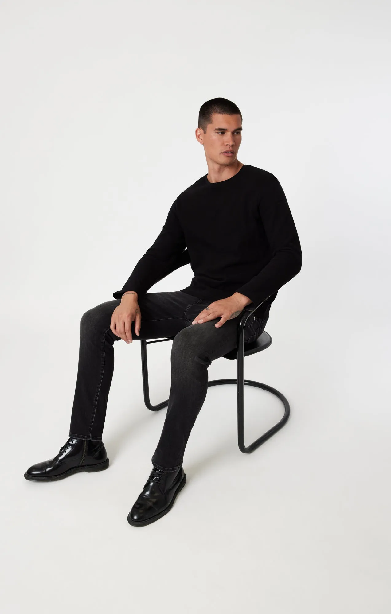 JAKE SLIM LEG IN SMOKE BRUSHED FEATHER BLUE sold by Mavi product image thumbnail 2