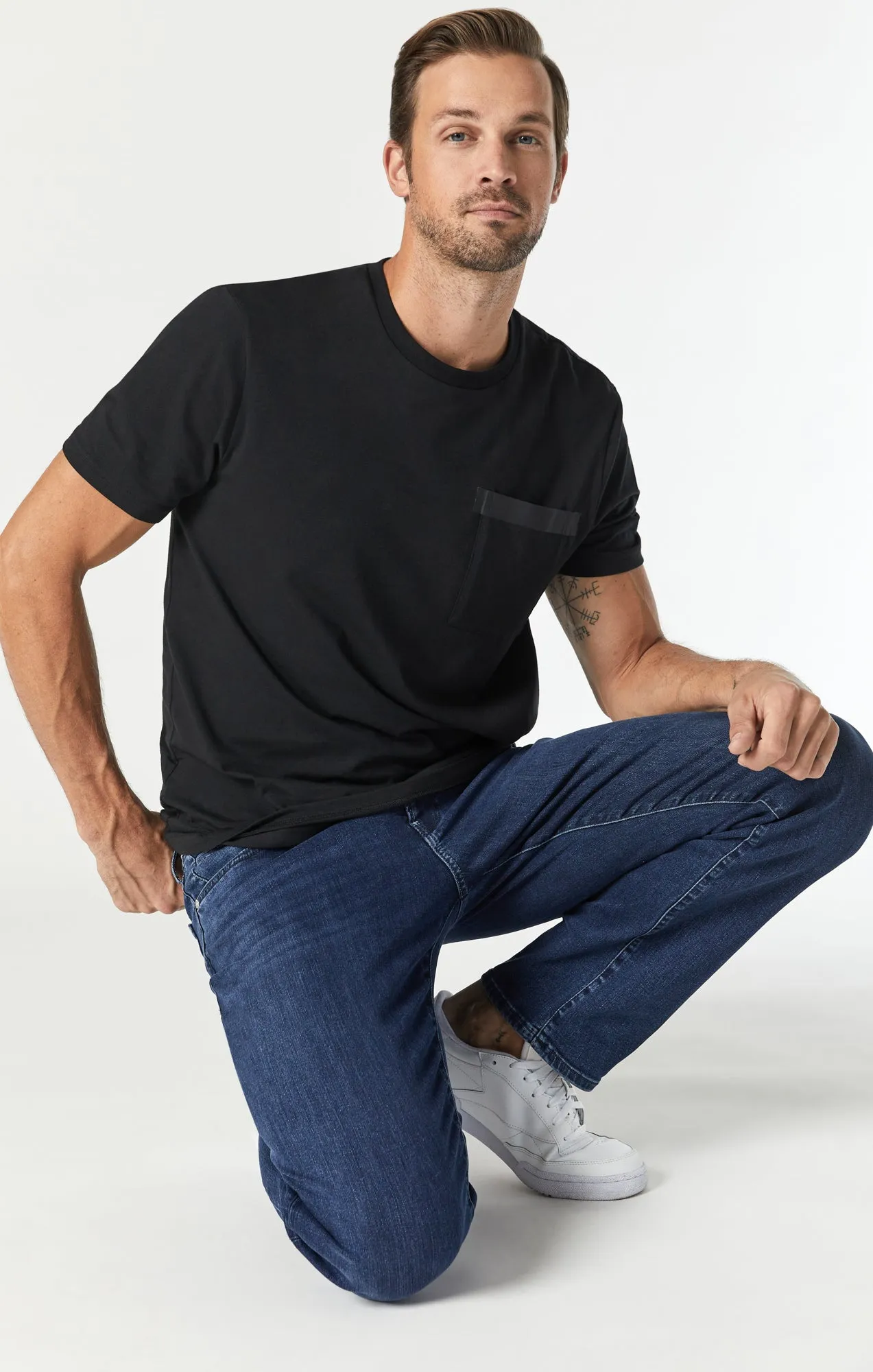 ZACH STRAIGHT LEG IN MIDNIGHT FEATHER BLUE sold by Mavi