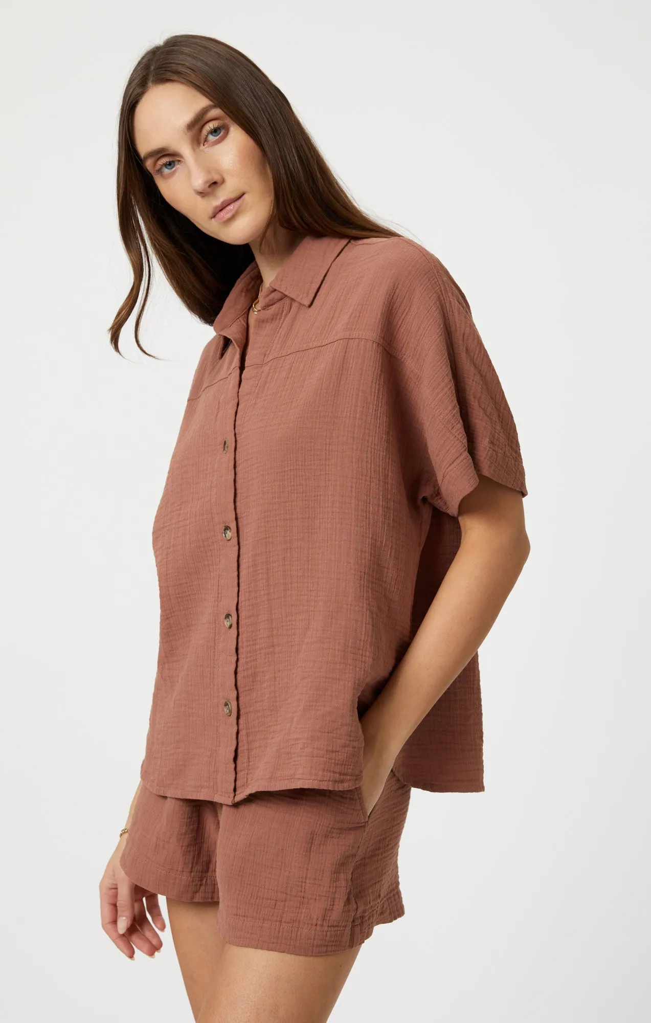 GAUZE SHORT SLEEVE SHIRT IN BROWNIE sold by Mavi product image thumbnail 2