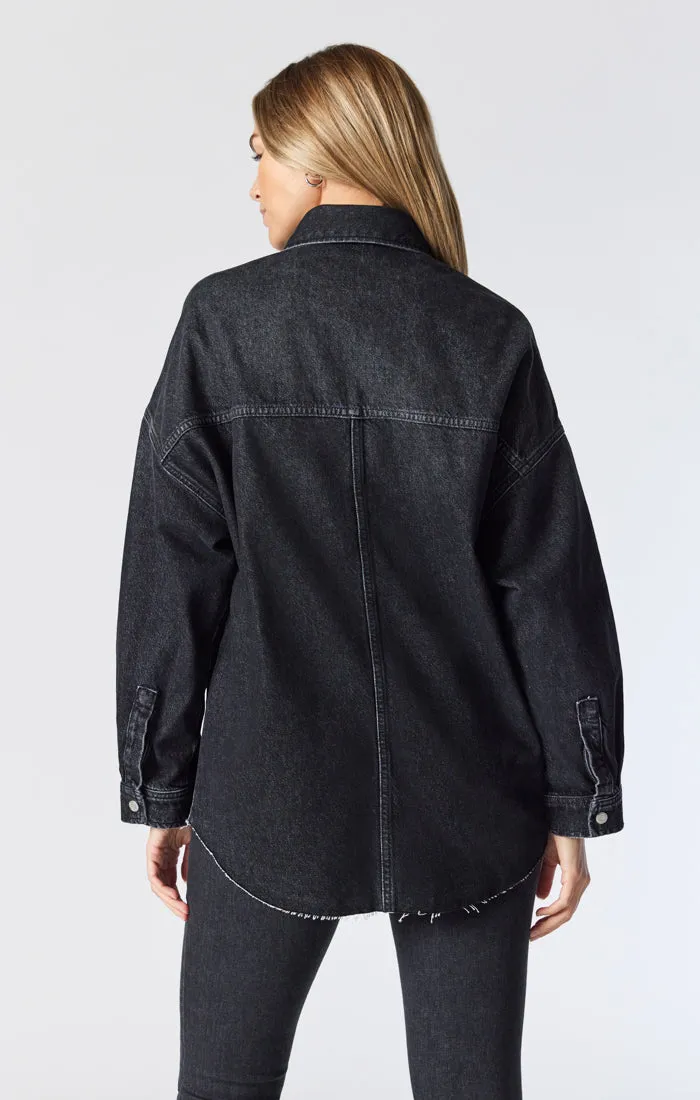 TAMARA OVERSIZED DENIM SHIRT IN DARK SMOKE TRUE BLUE sold by Mavi product image thumbnail 3