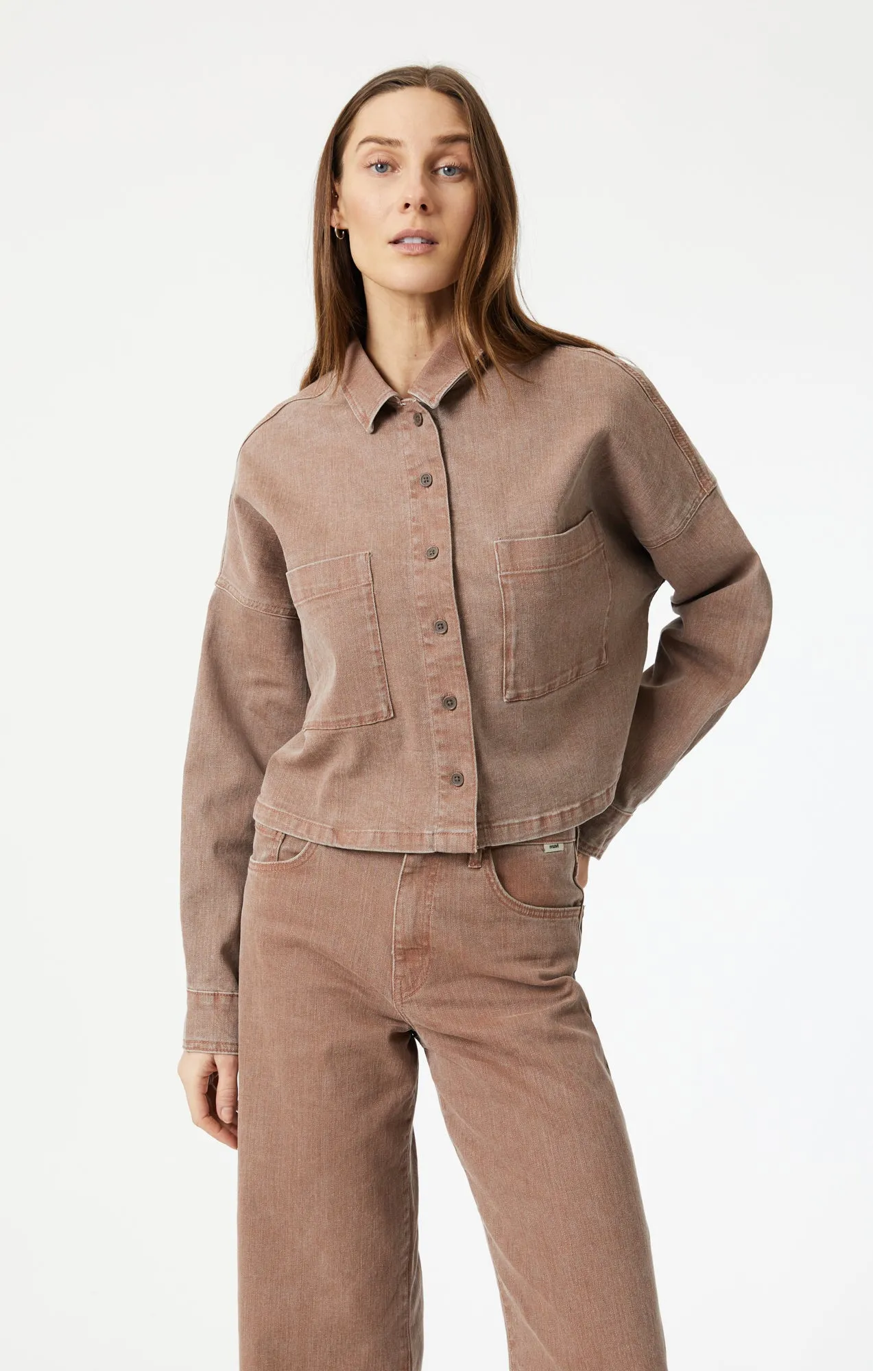 VIVI CROP LONG SLEEVE SHIRT IN ROSE NATURAL DYE sold by Mavi