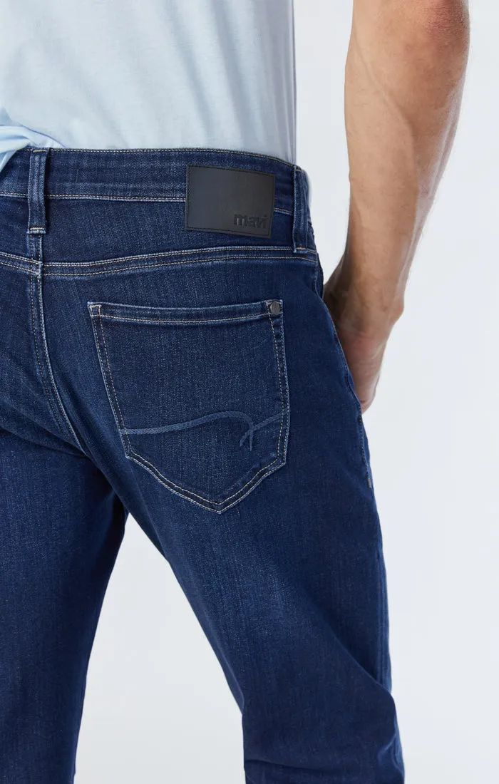 ZACH STRAIGHT LEG IN DEEP BRUSHED MIAMI sold by Mavi product image thumbnail 4