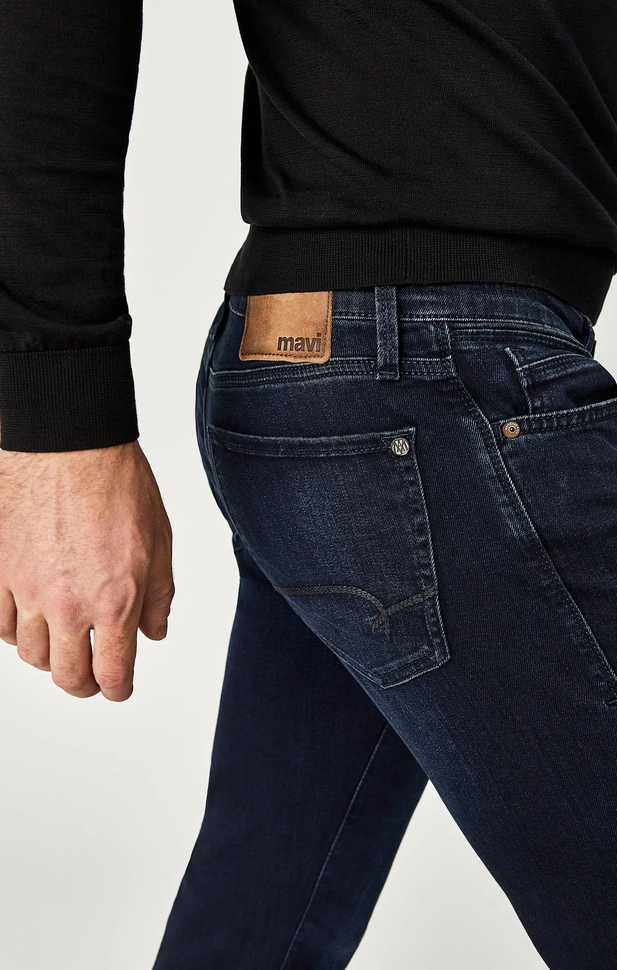 MARCUS SLIM STRAIGHT LEG IN INK FOGGY NEW YORK sold by Mavi product image thumbnail 4