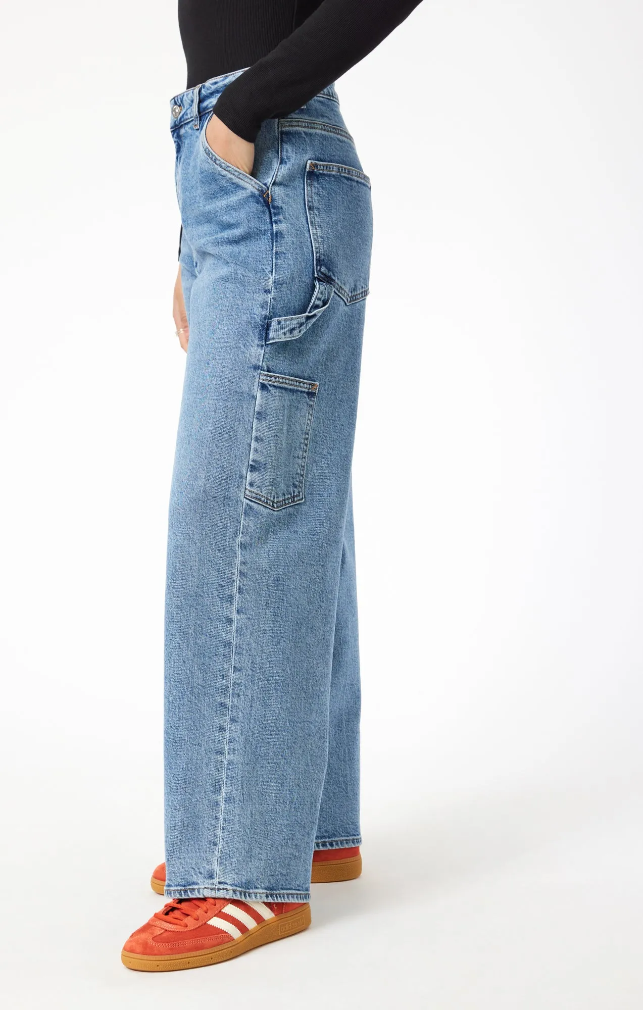 KIMBERLY RELAXED STRAIGHT LEG IN LIGHT CLASSIC BLUE sold by Mavi product image thumbnail 4