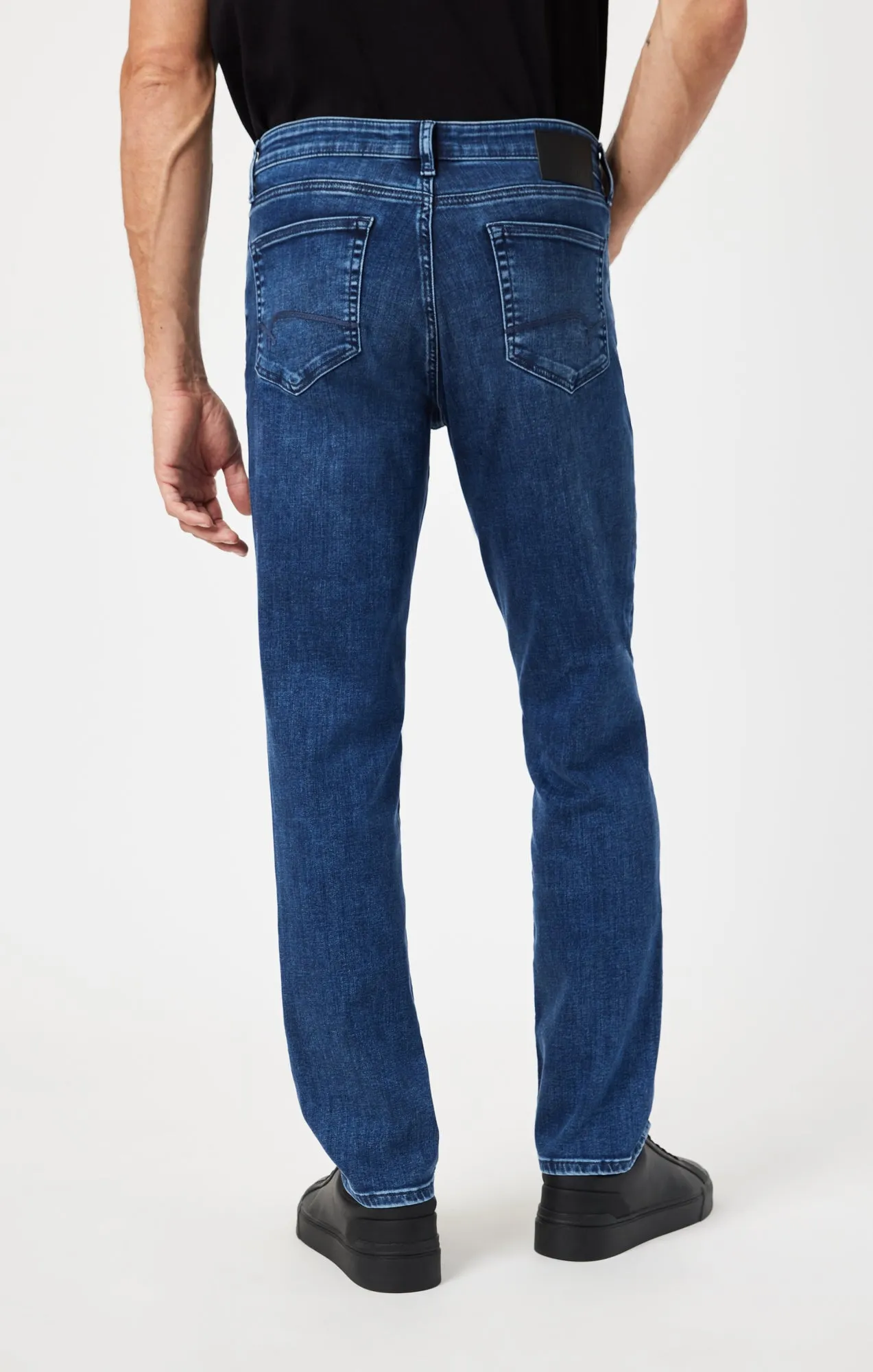 STEVE ATHLETIC FIT JEANS IN MID BLUE SUPERMOVE sold by Mavi product image thumbnail 5