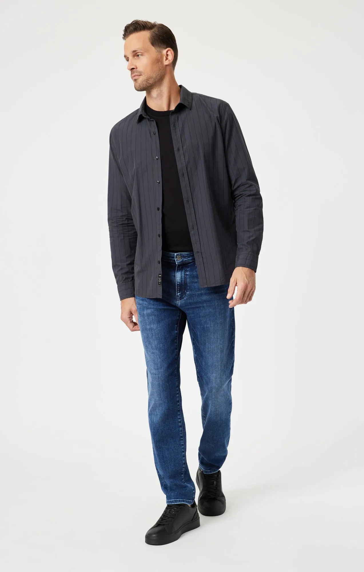 STEVE ATHLETIC FIT JEANS IN MID BLUE SUPERMOVE sold by Mavi