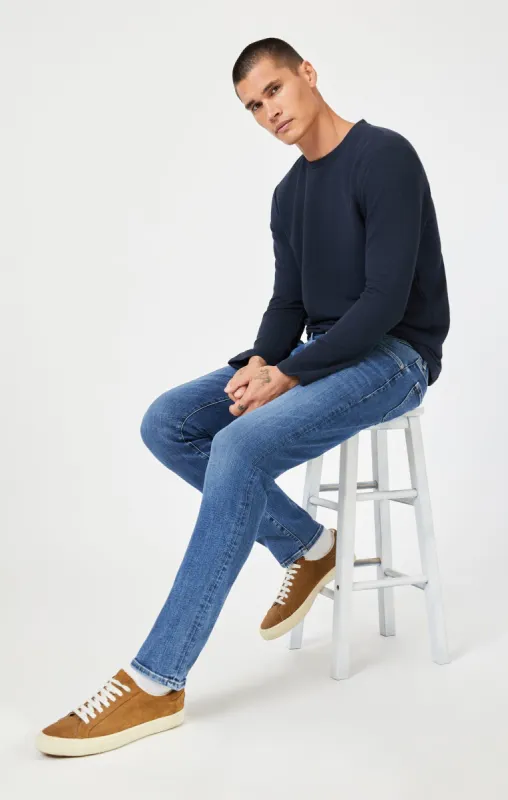 MARCUS SLIM STRAIGHT LEG IN DARK BRUSHED ORGANIC VINTAGE sold by Mavi