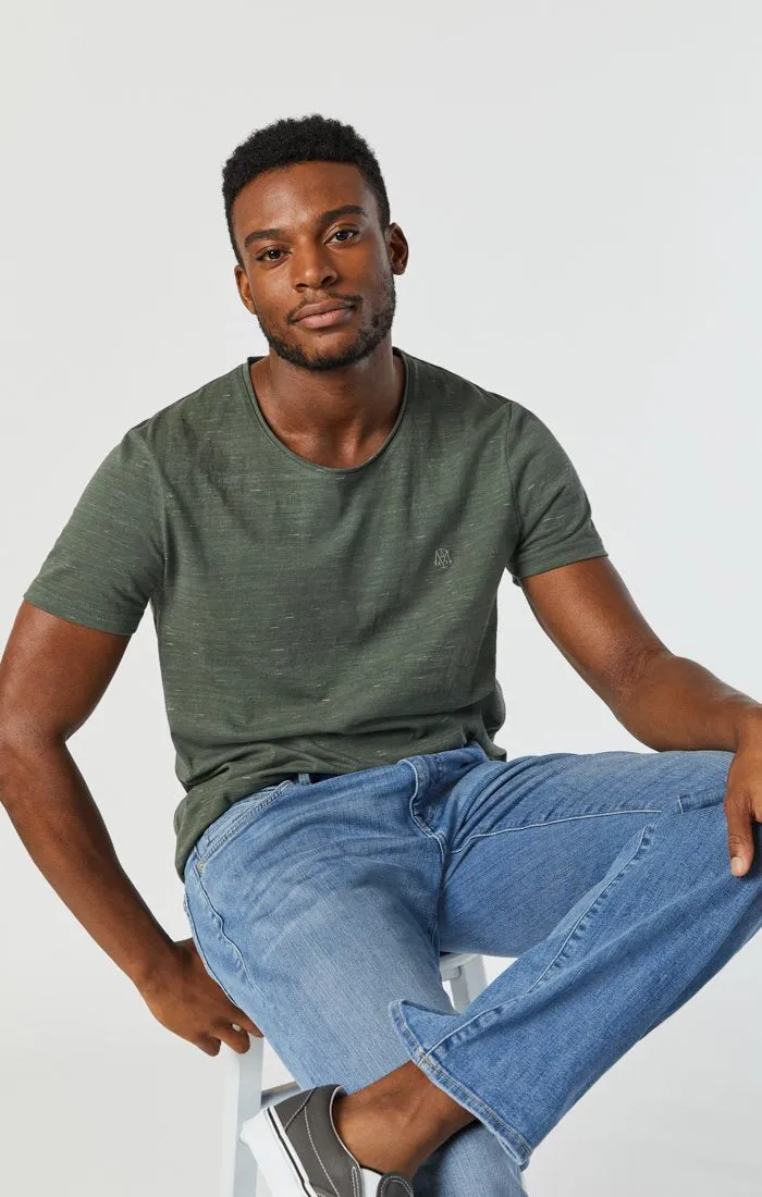 ZACH STRAIGHT LEG JEANS IN LIGHT BRUSHED WILLIAMSBURG sold by Mavi