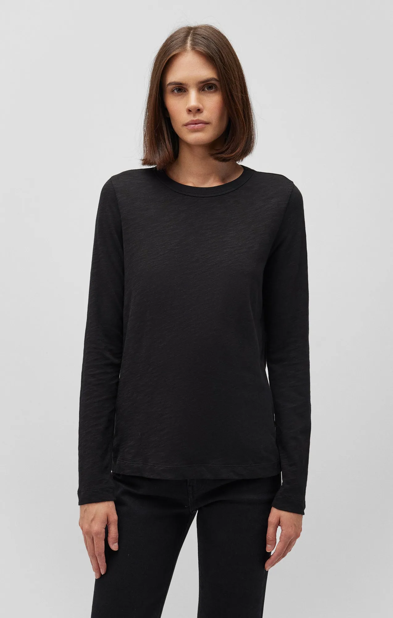 LONG SLEEVE CREW NECK T-SHIRT IN BLACK sold by Mavi product image thumbnail 2
