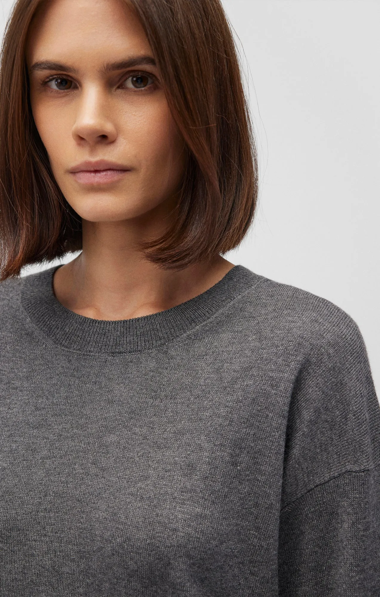 CREW NECK SWEATER IN MID GREY MELANGE sold by Mavi product image thumbnail 4