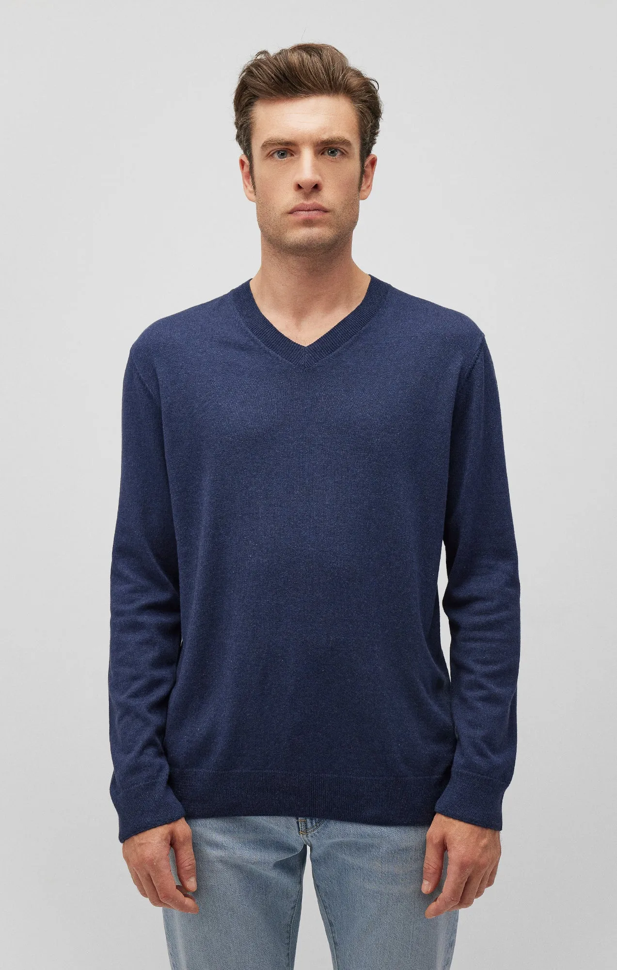 V-NECK SWEATER IN BLACK IRIS sold by Mavi product image thumbnail 2