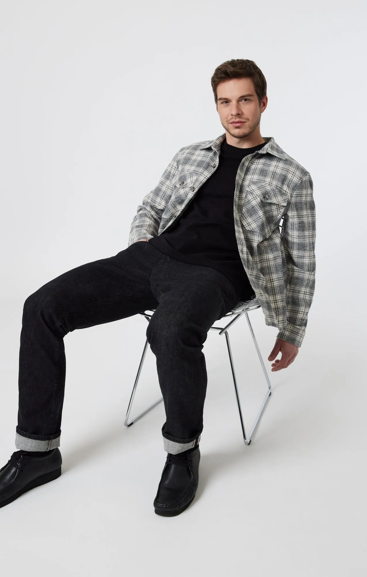 MARCUS SLIM STRAIGHT LEG IN BLACK SELVEDGE sold by Mavi product image thumbnail 2