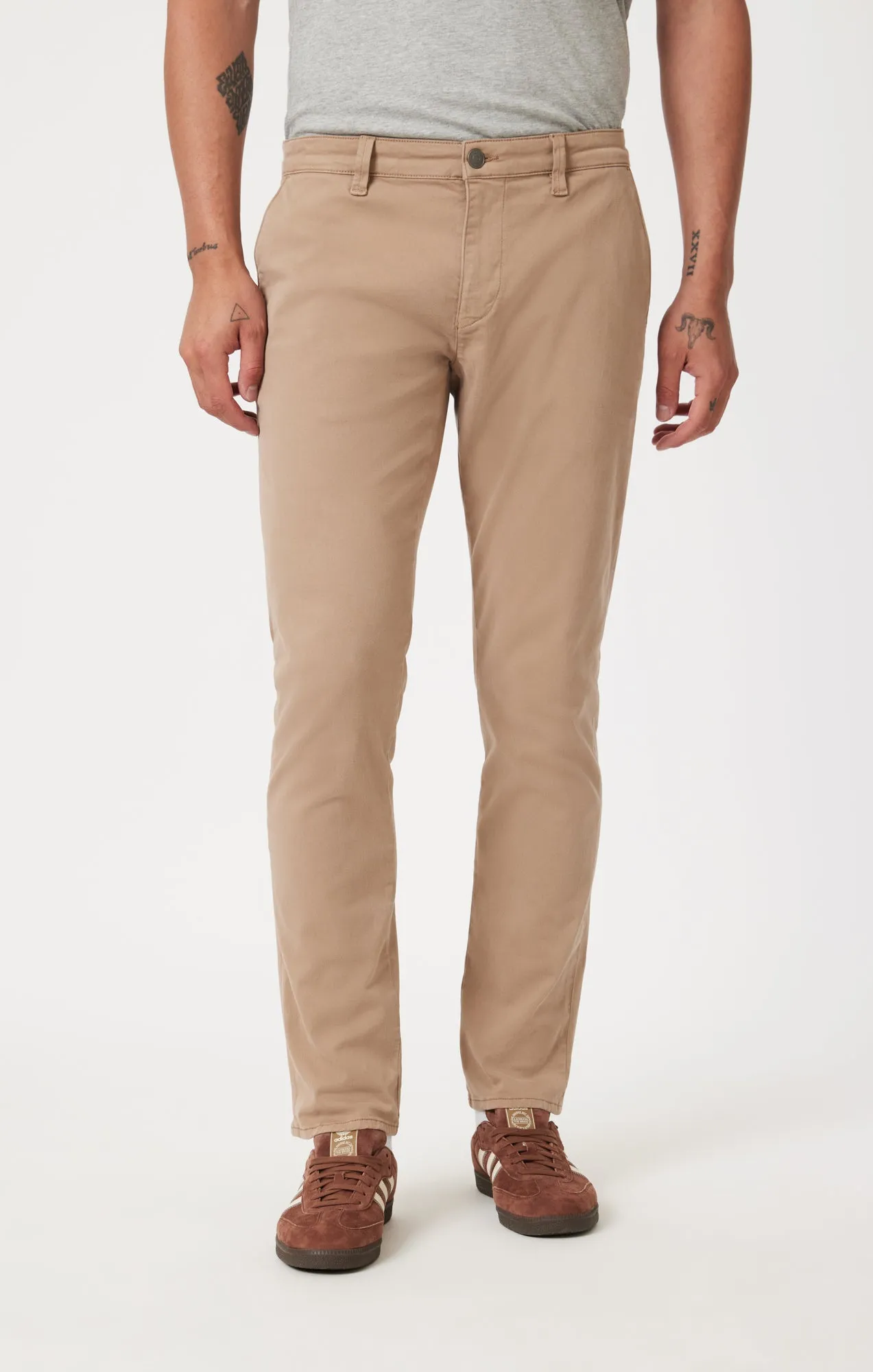 JOHNNY SLIM CHINO IN SAND CASUAL TWILL sold by Mavi product image thumbnail 3
