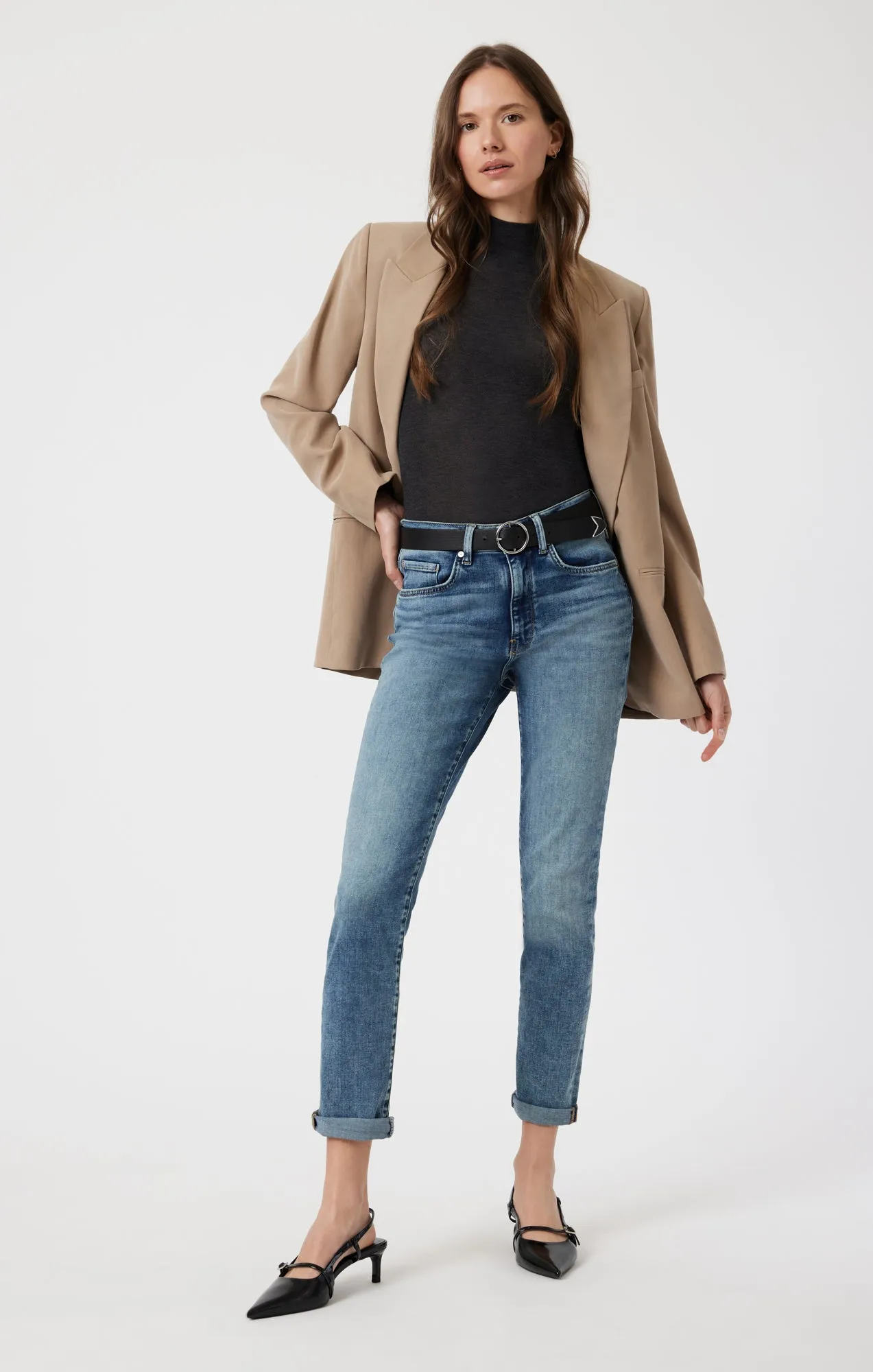 KATHLEEN SLIM BOYFRIEND IN LIGHT USED FEATHER BLUE sold by Mavi