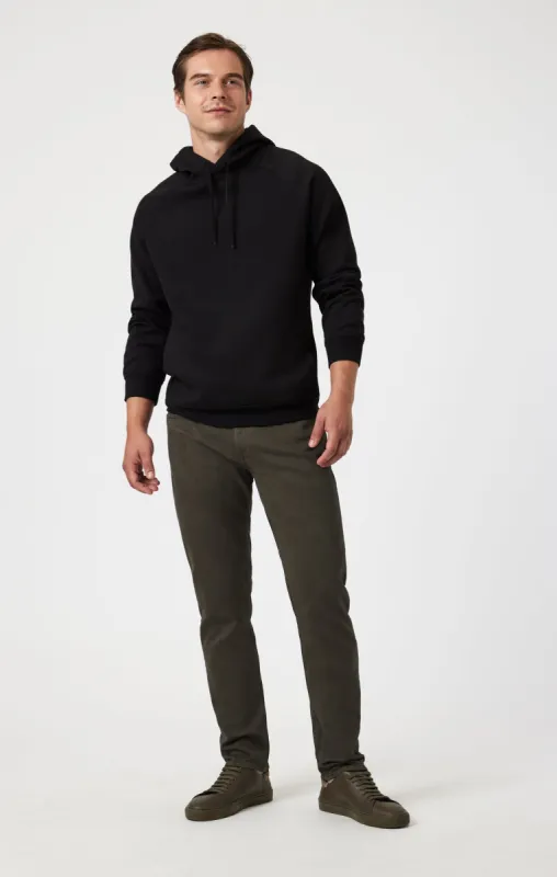 JAKE SLIM LEG IN MILITARY ATHLETIC sold by Mavi