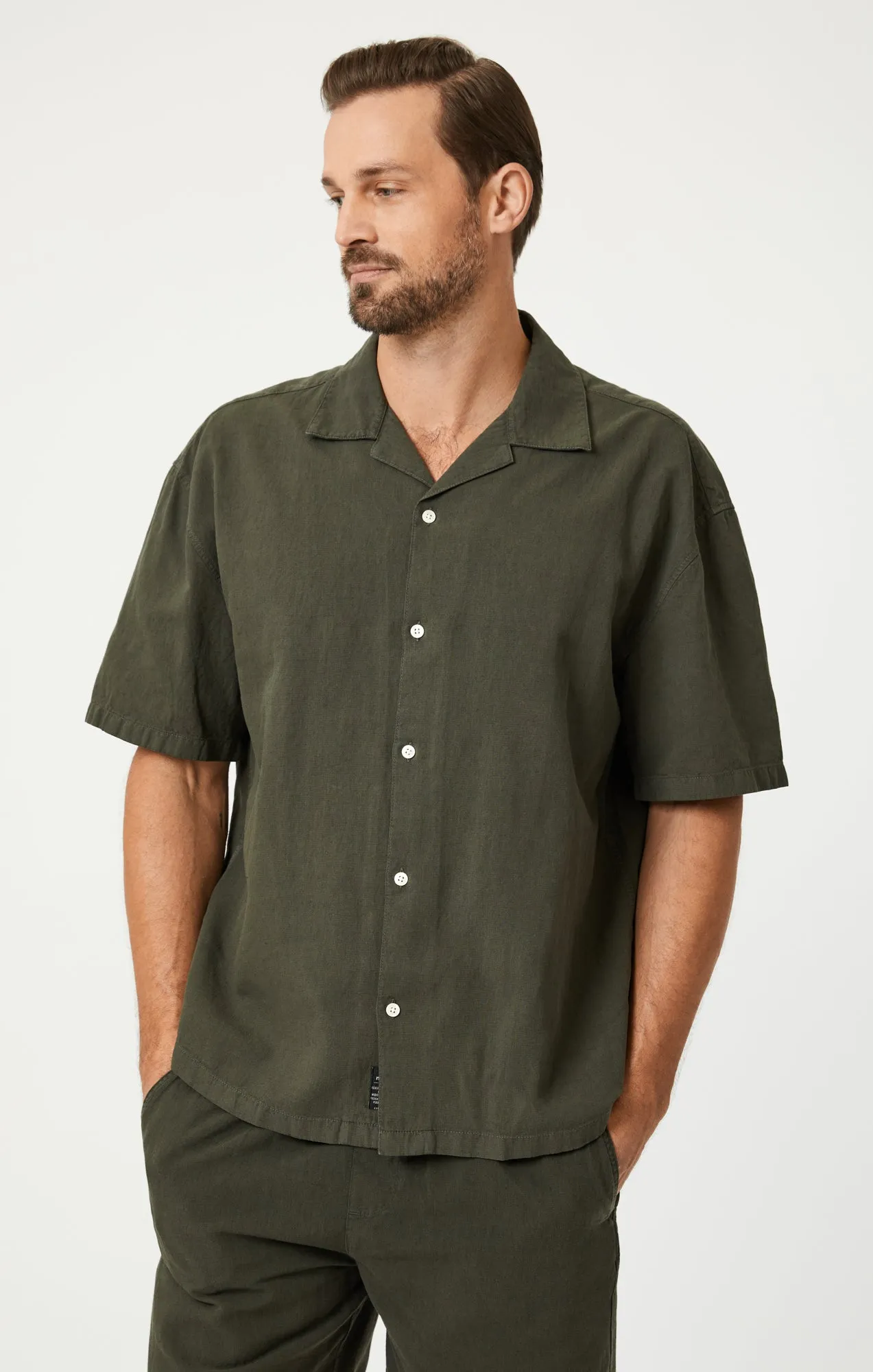 SHORT SLEEVE BUTTON-UP SHIRT IN ASPHALT sold by Mavi