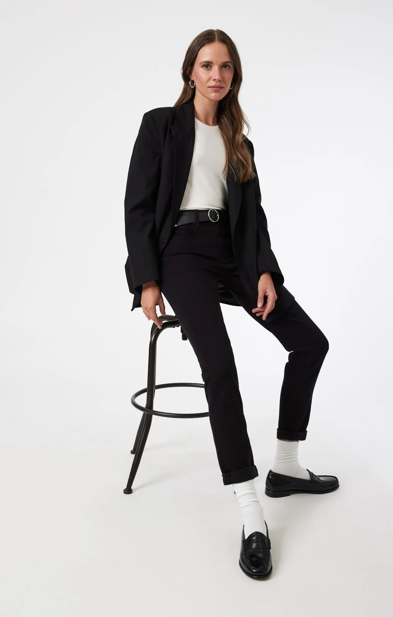 KATHLEEN SLIM BOYFRIEND IN BLACK FEATHER BLUE sold by Mavi product image thumbnail 2