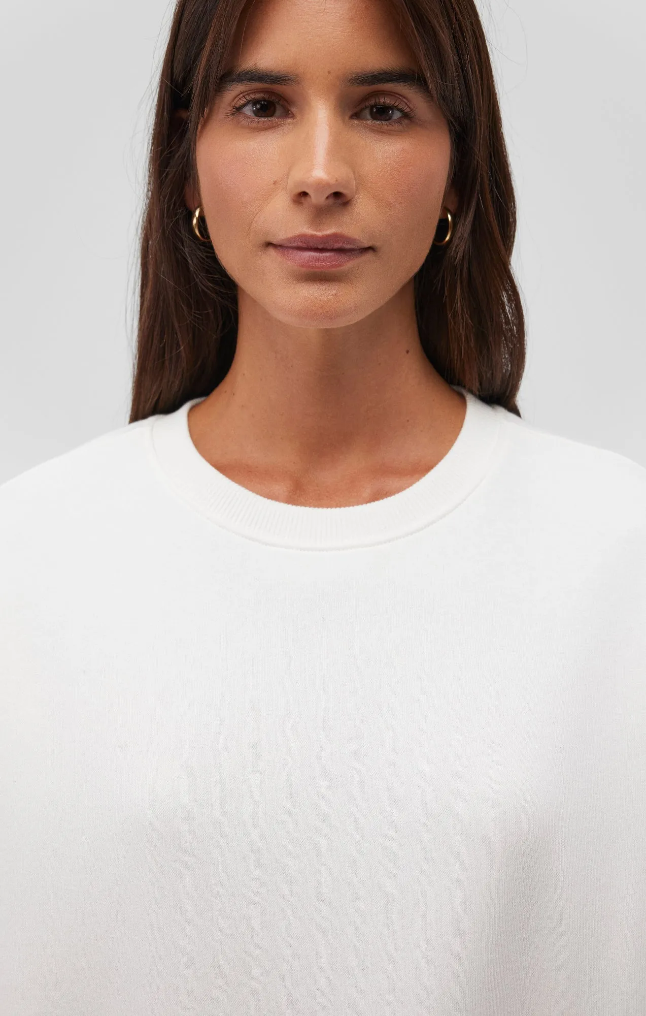 DROP SHOULDER SWEATSHIRT IN ANTIQUE WHITE sold by Mavi product image thumbnail 2