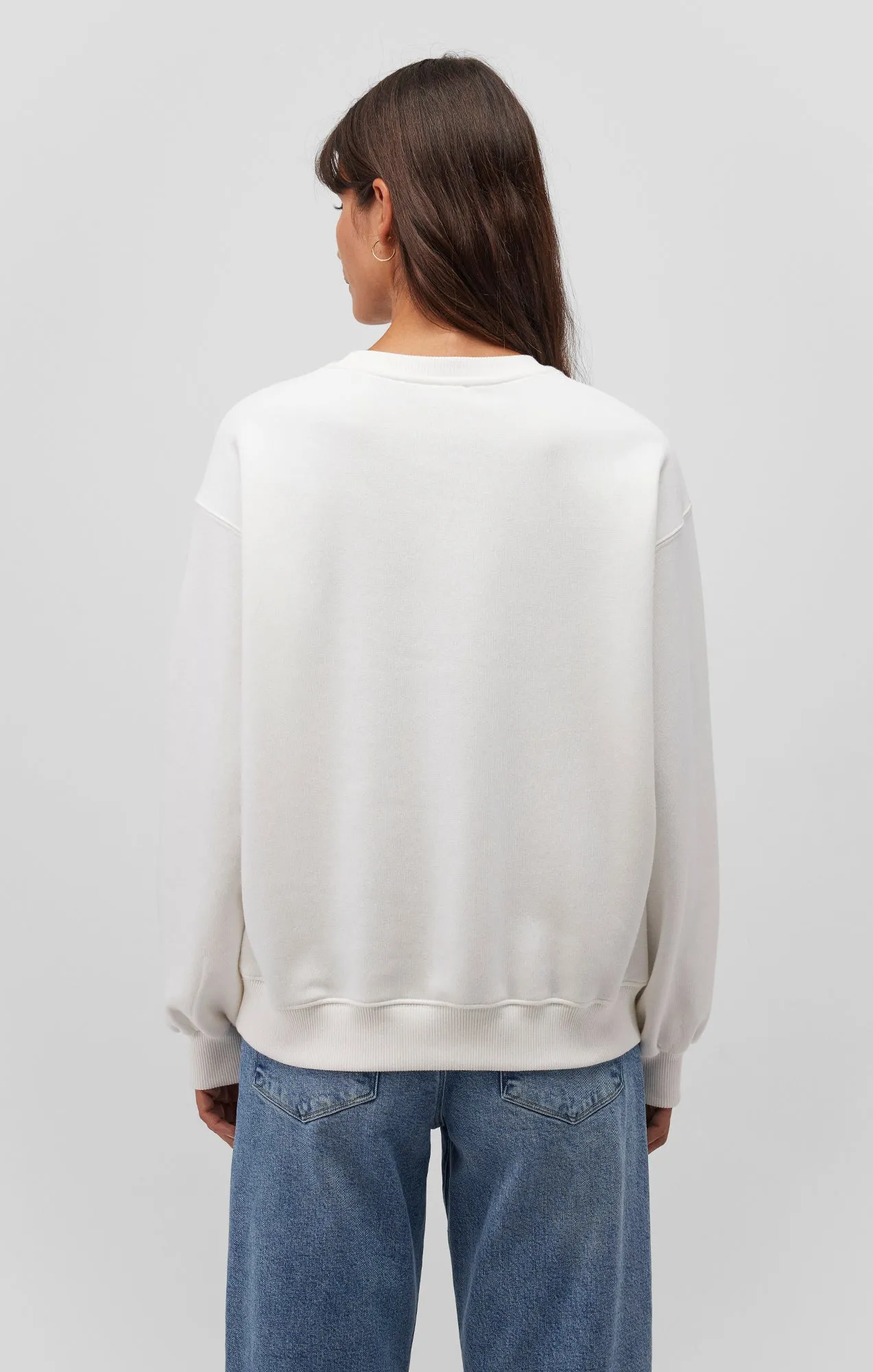 DROP SHOULDER SWEATSHIRT IN ANTIQUE WHITE sold by Mavi product image thumbnail 5