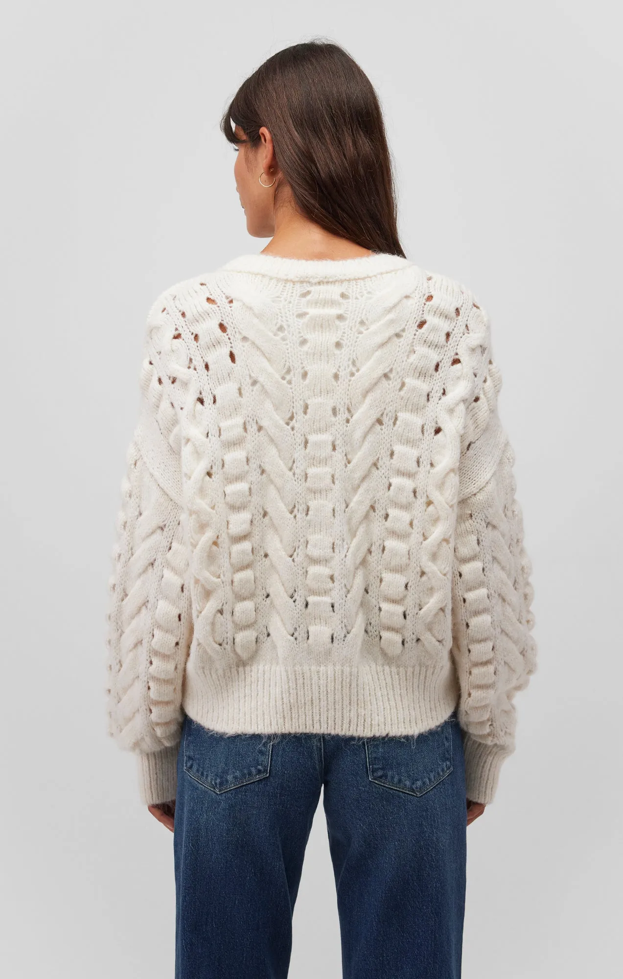 KNIT BUTTON CARDIGAN IN COCONUT MILK sold by Mavi product image thumbnail 5