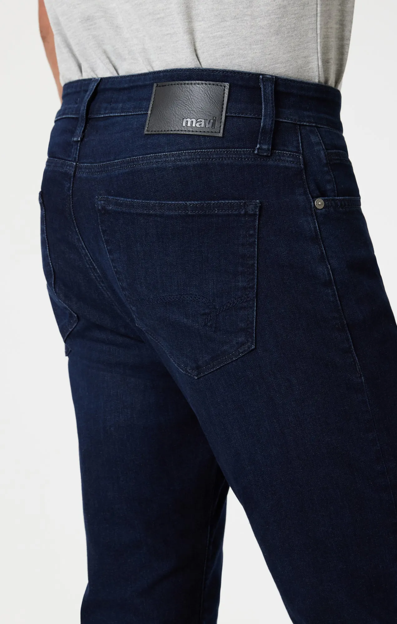 ZACH STRAIGHT LEG IN INK BRUSHED SUPERMOVE sold by Mavi product image thumbnail 5