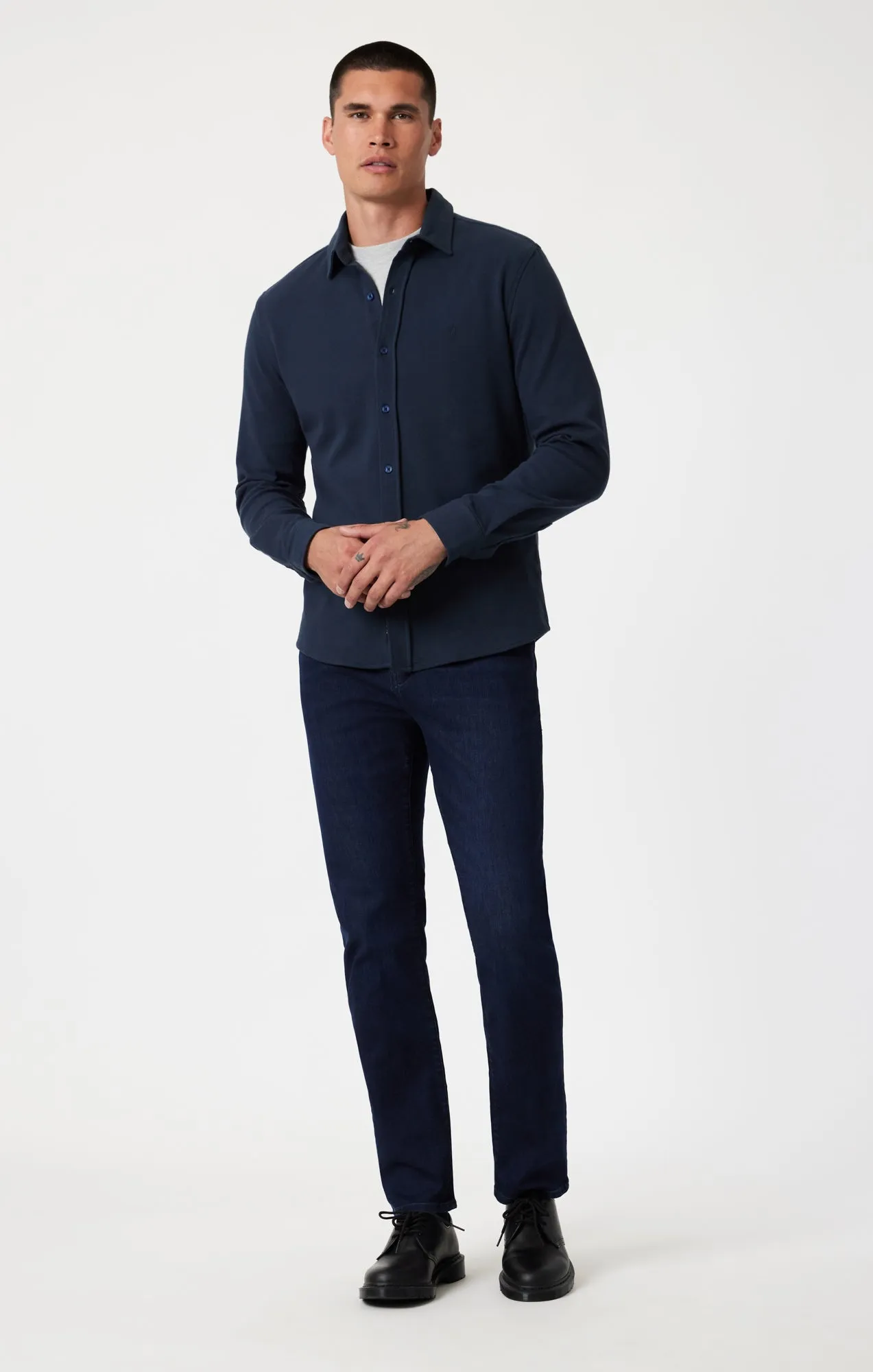 ZACH STRAIGHT LEG IN INK BRUSHED SUPERMOVE sold by Mavi