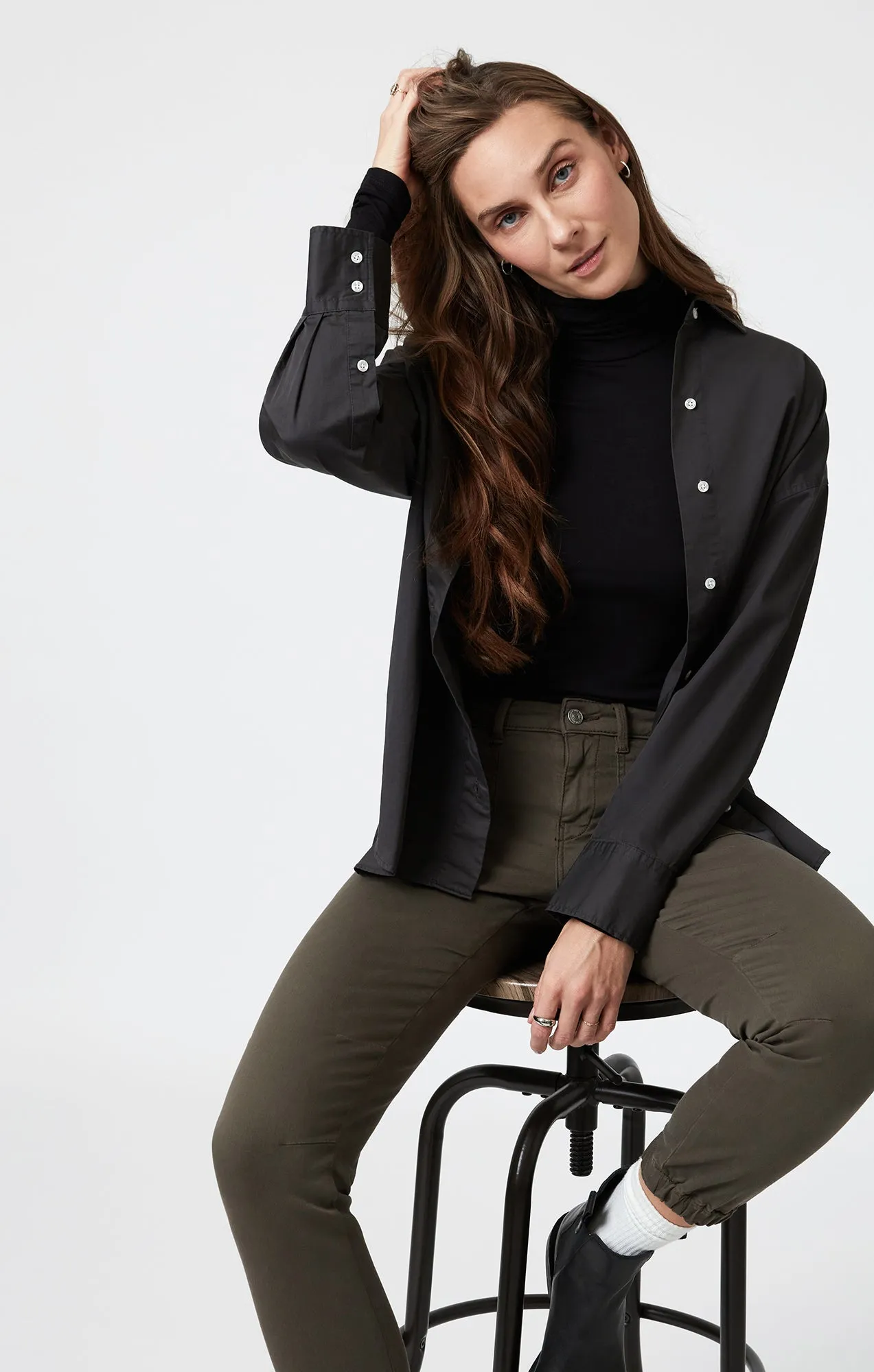 IVY SLIM CARGO IN OAK TWILL sold by Mavi product image thumbnail 2