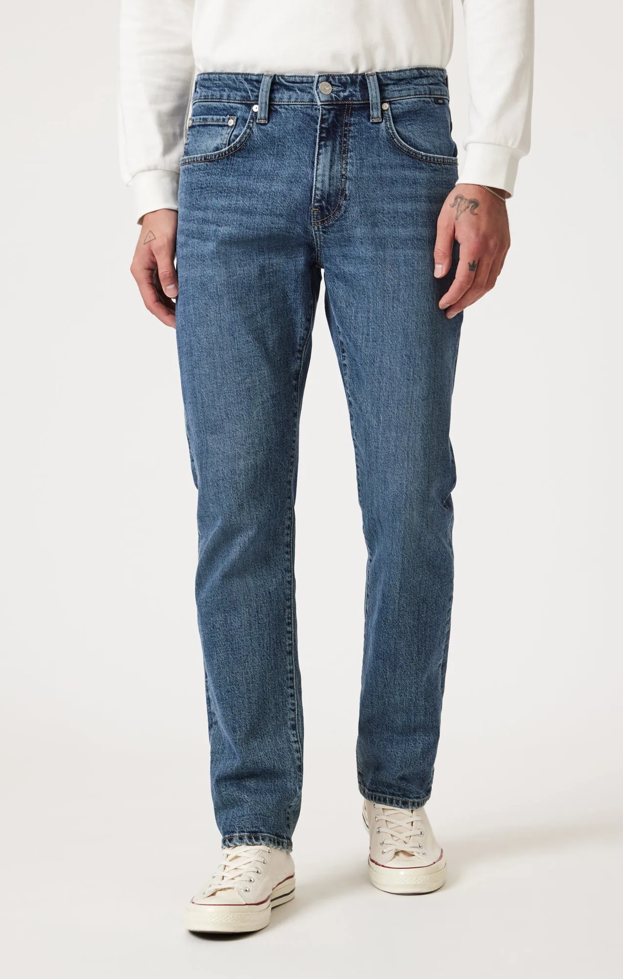 ZACH STRAIGHT LEG IN DARK FADED CLASSIC BLUE sold by Mavi product image thumbnail 2