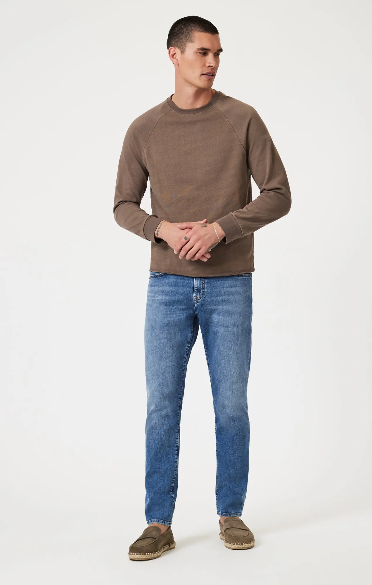 MARCUS SLIM STRAIGHT LEG IN USED WILLIAMSBURG sold by Mavi