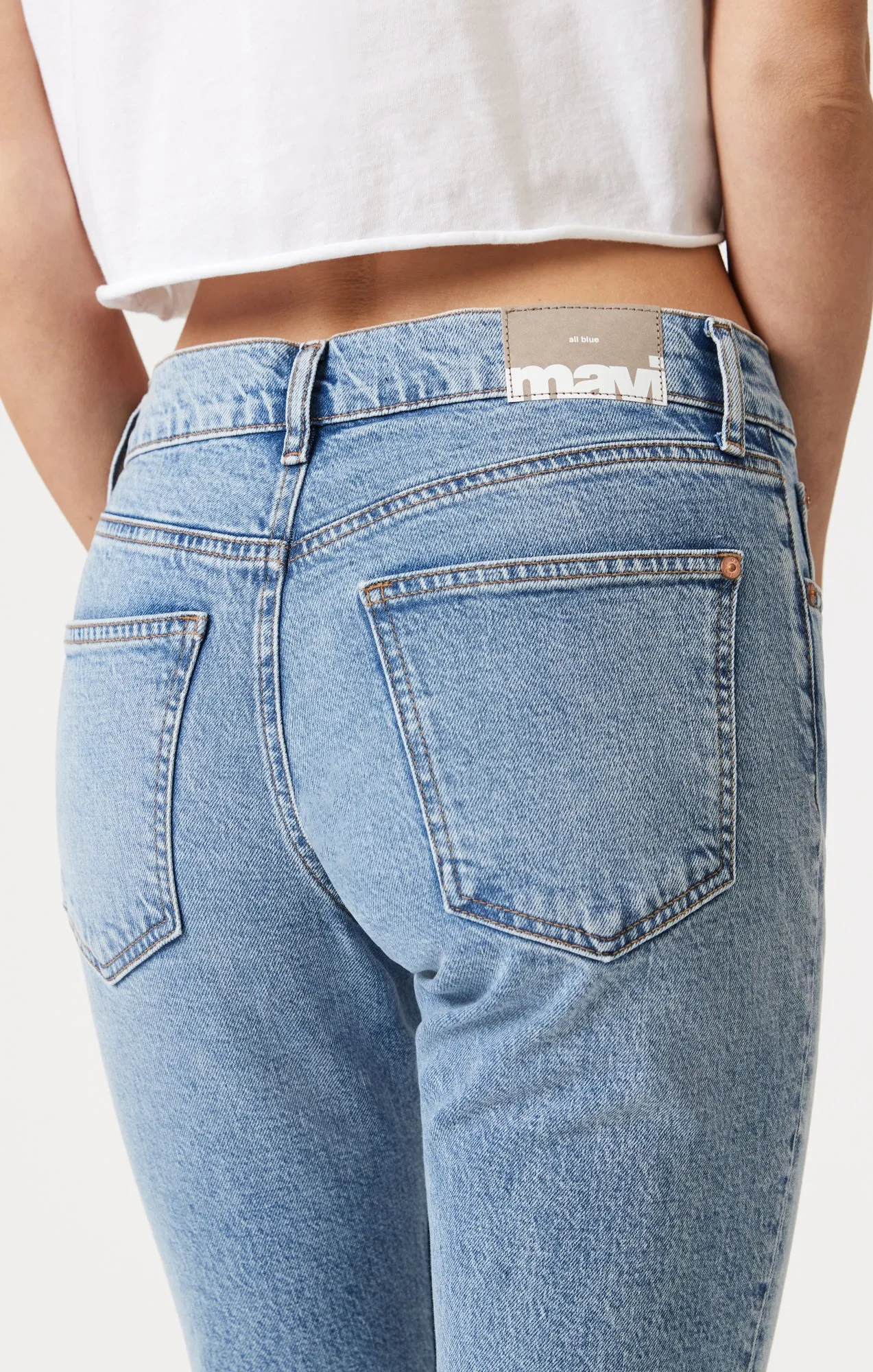 MIRELLA STRAIGHT LEG IN LIGHT BRUSHED CLASSIC BLUE sold by Mavi product image thumbnail 5