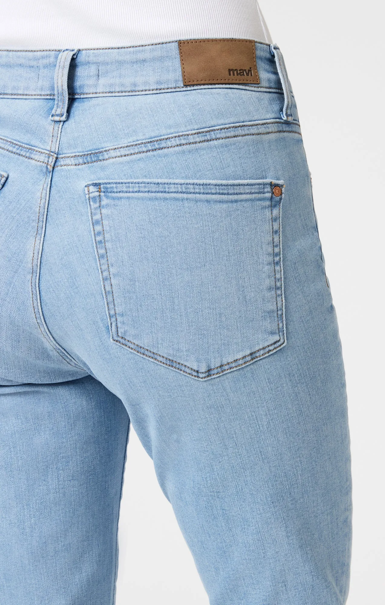 KATHLEEN SLIM BOYFRIEND IN LIGHT BLUE FLEX BLUE sold by Mavi product image thumbnail 4