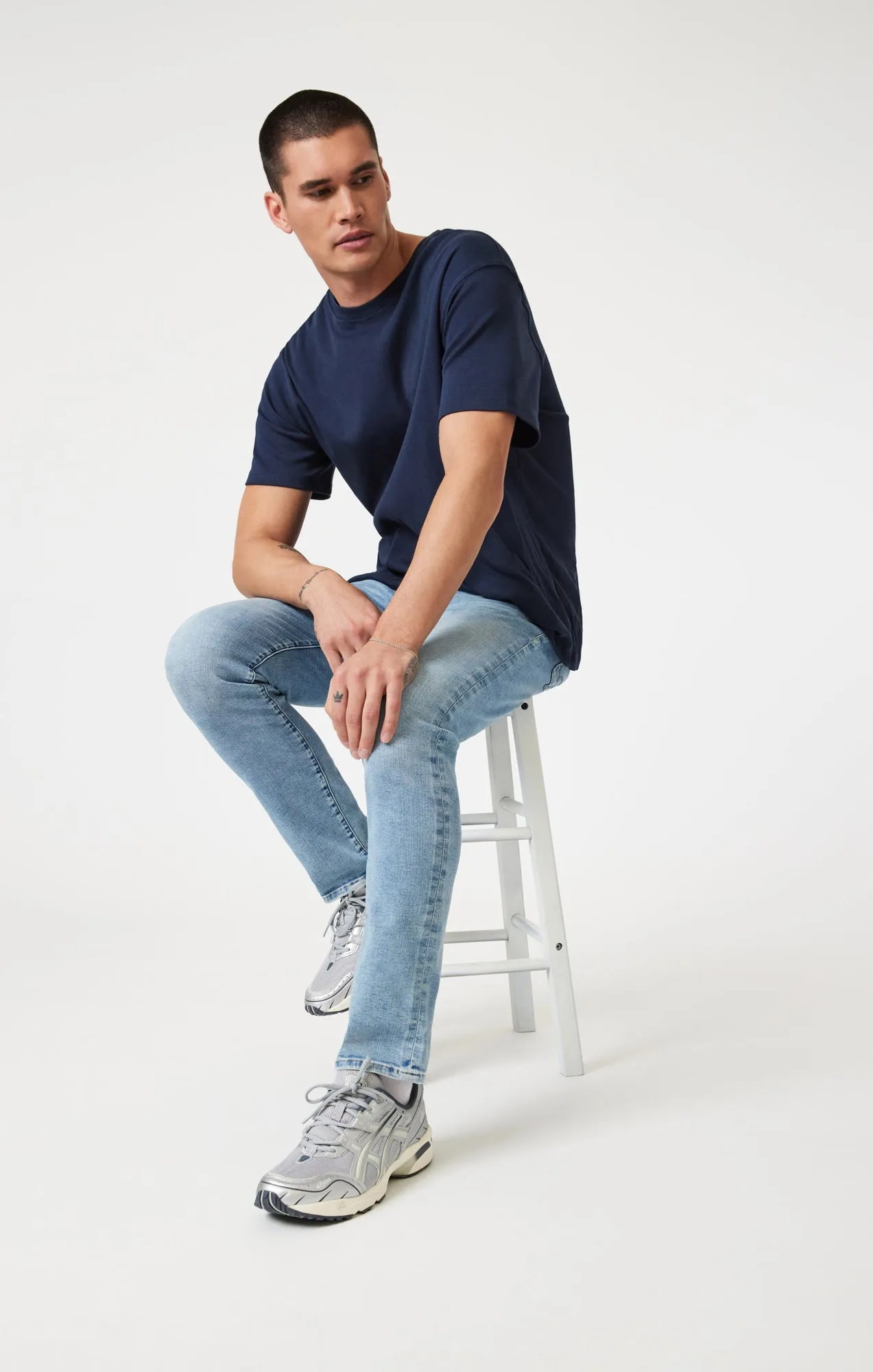 JAKE SLIM LEG IN LIGHT USED FEATHER BLUE sold by Mavi product image thumbnail 2