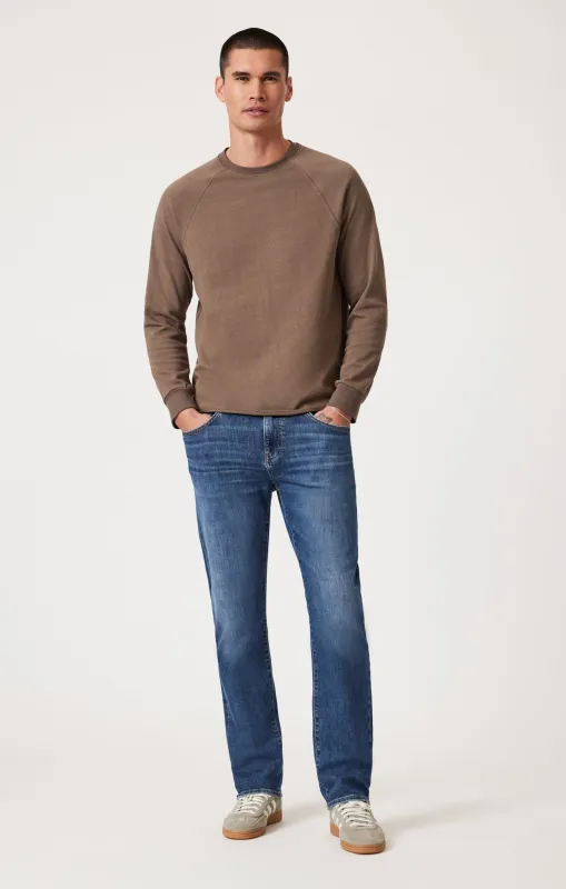 ZACH STRAIGHT LEG IN DARK BRUSHED CLASSIC BLUE sold by Mavi