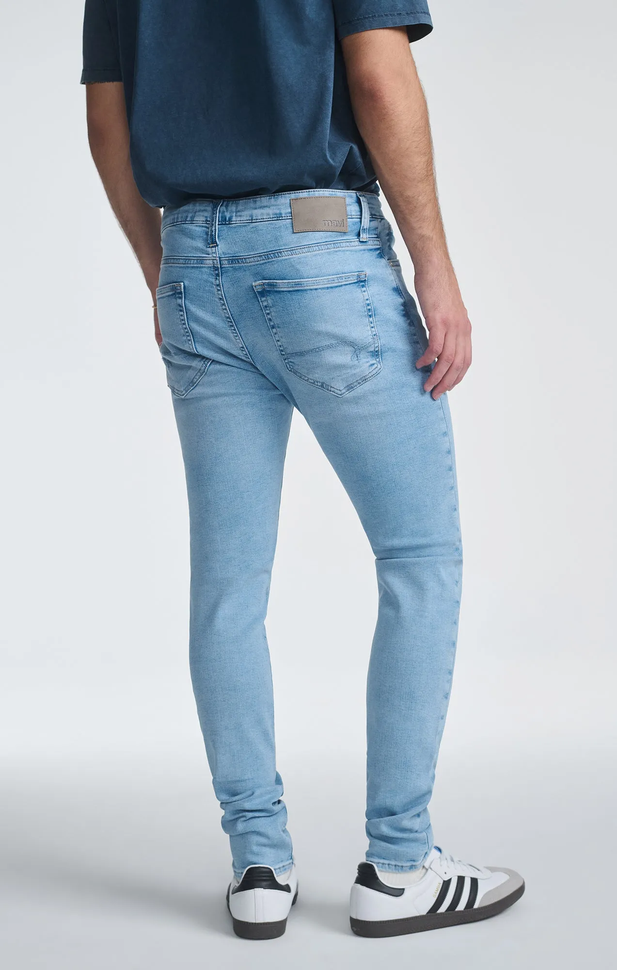 JAMES SKINNY IN AQUA BLUE FEATHER BLUE sold by Mavi