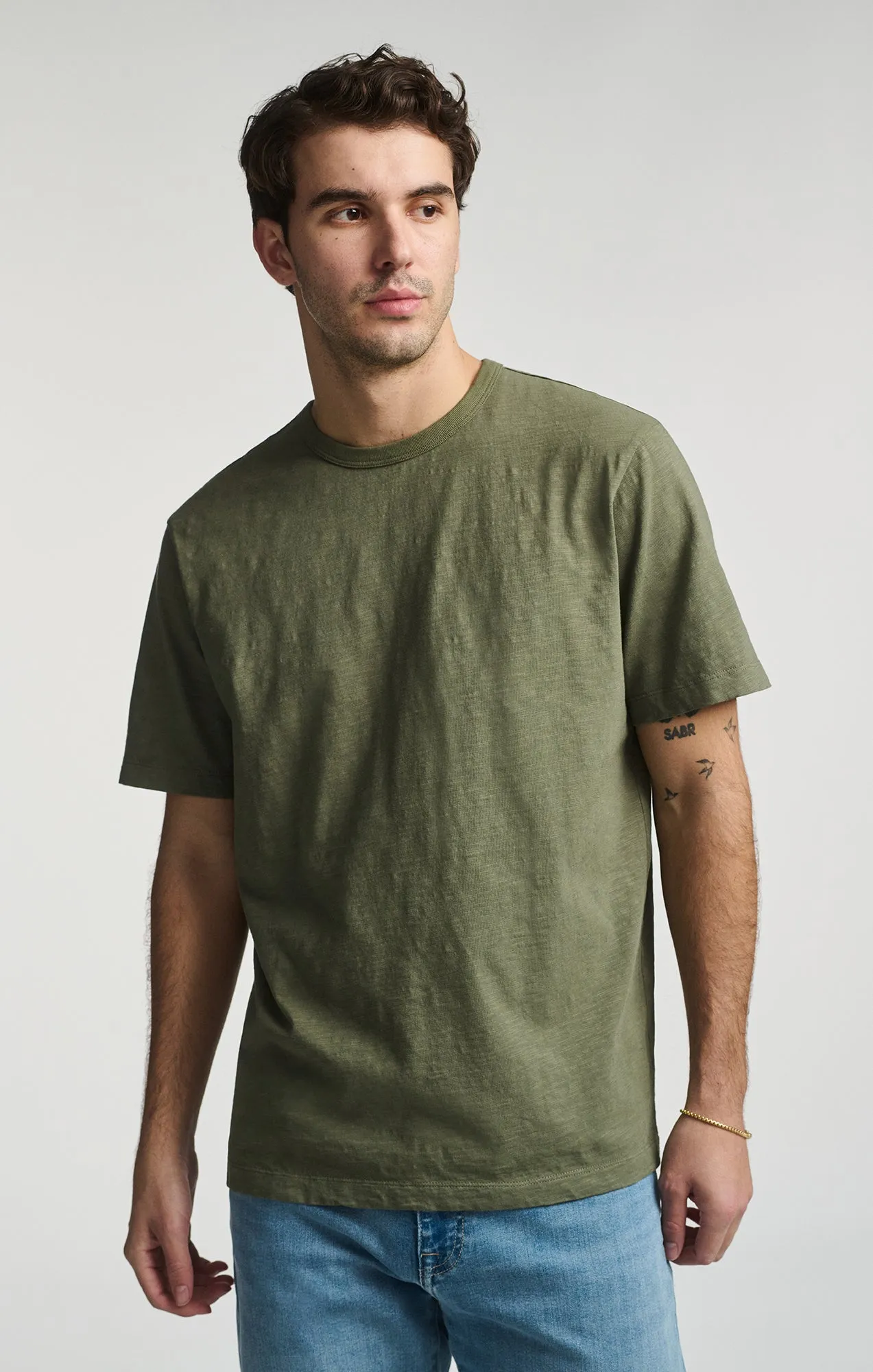 SLUB SHORT SLEEVE T-SHIRT IN DUSTY OLIVE sold by Mavi